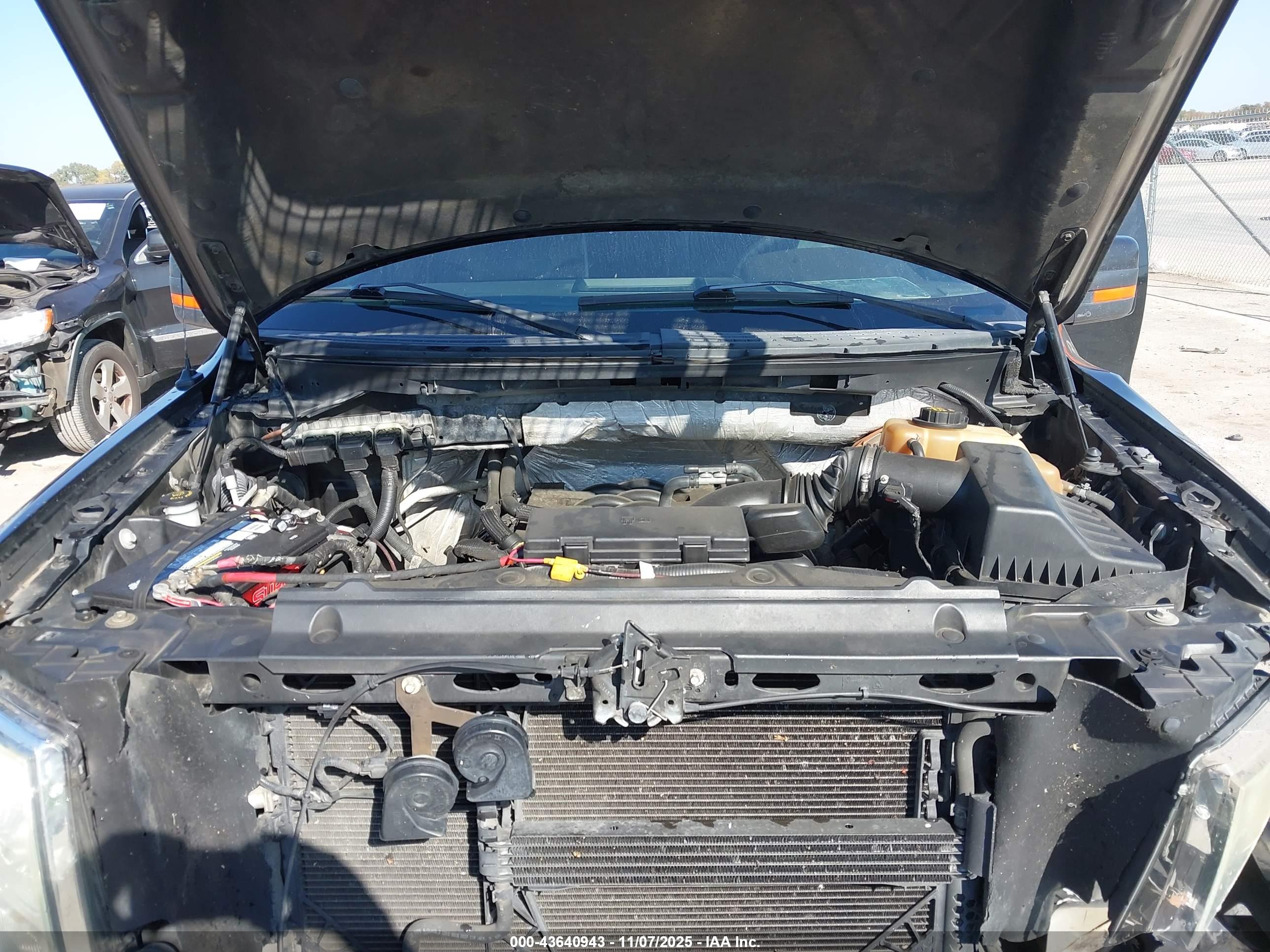 FORD F-150 image 10