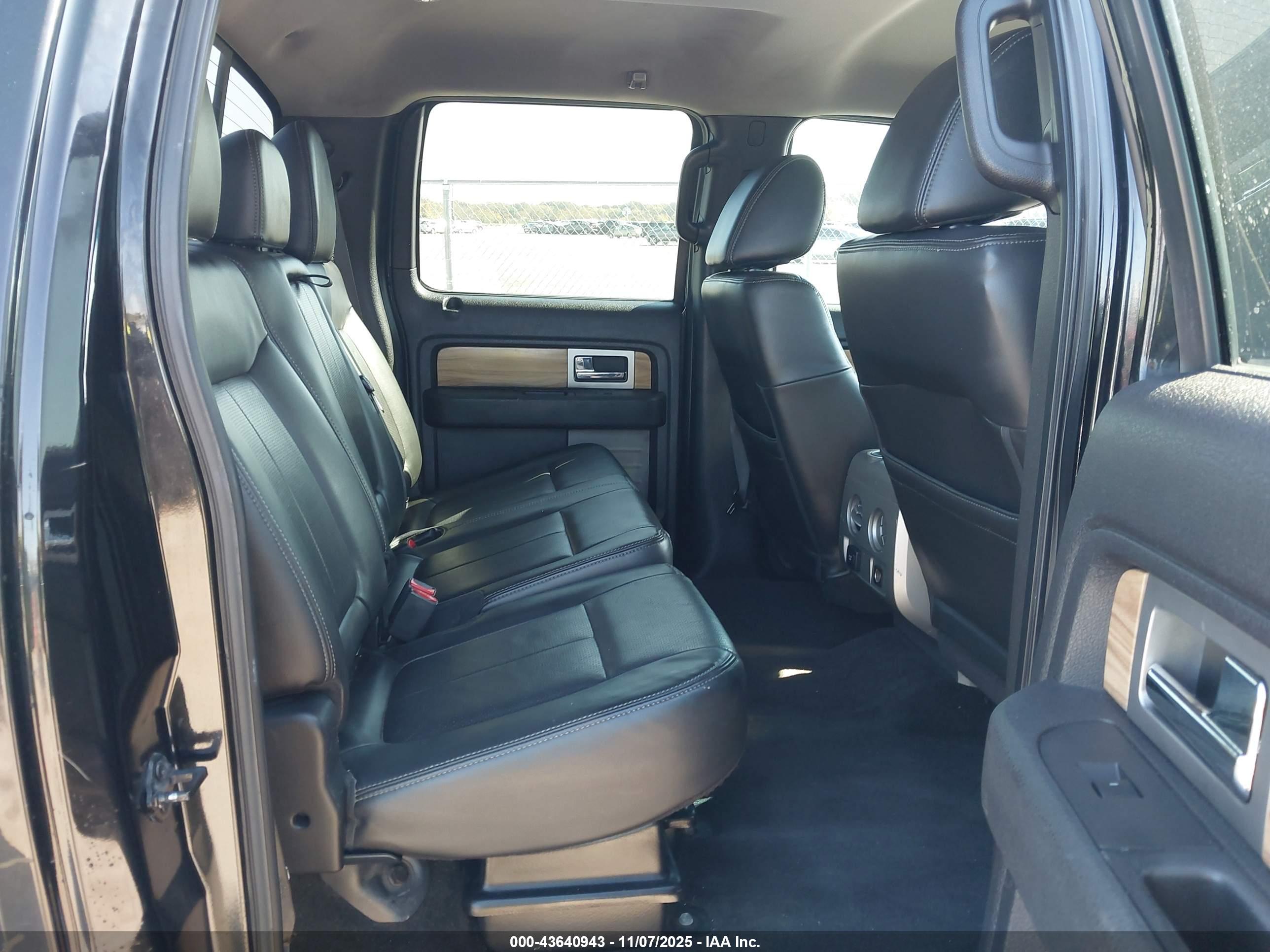 FORD F-150 image 8