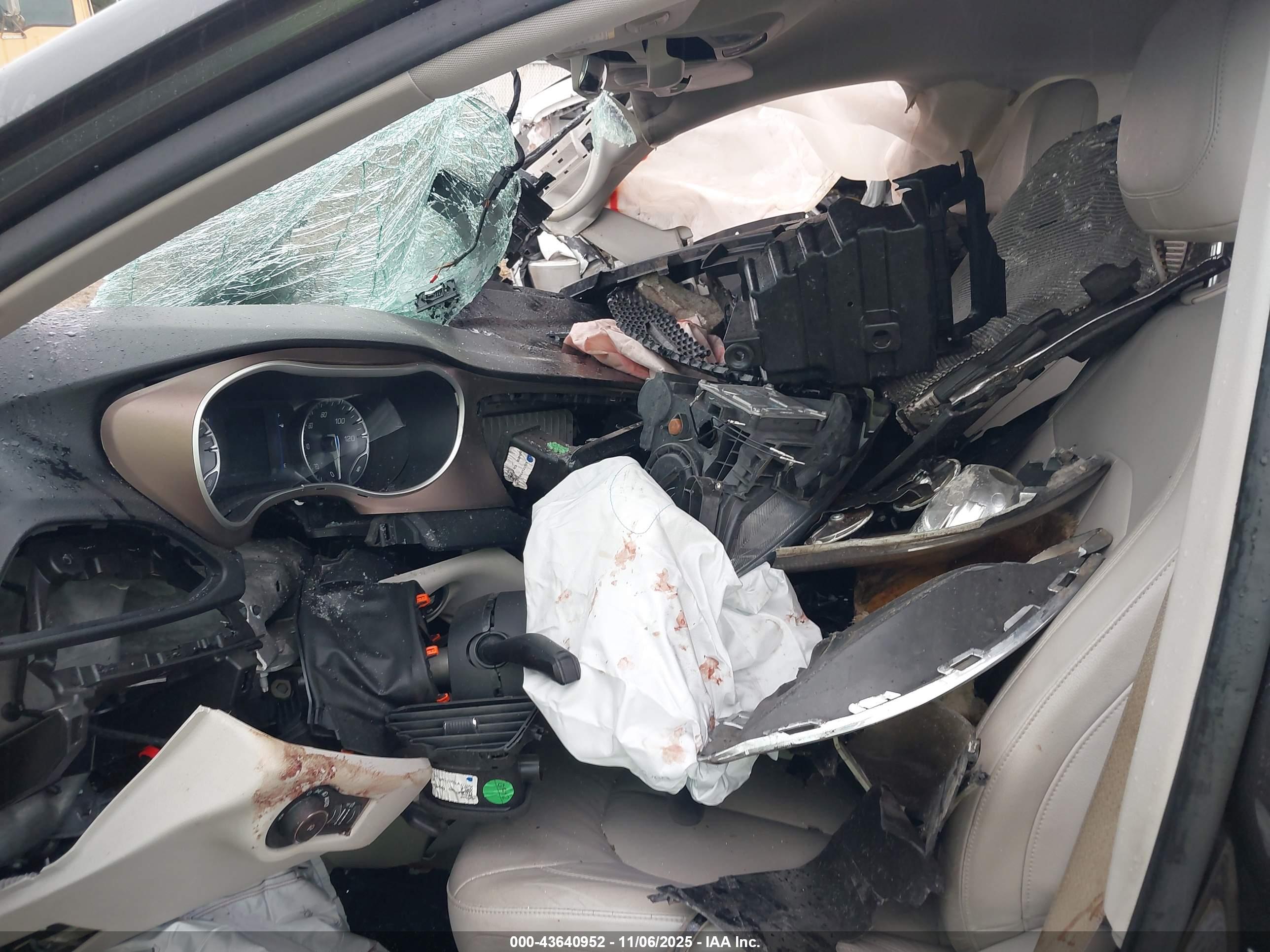 CHRYSLER PACIFICA image 5