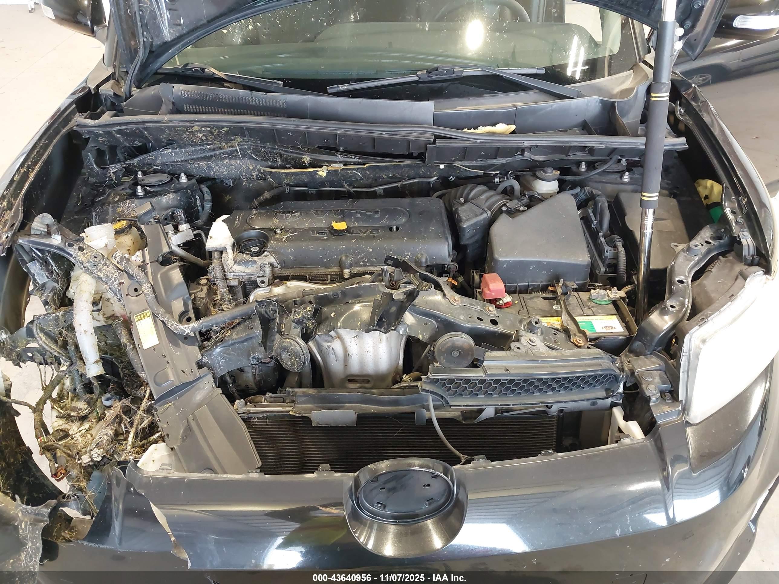 SCION XB image 10