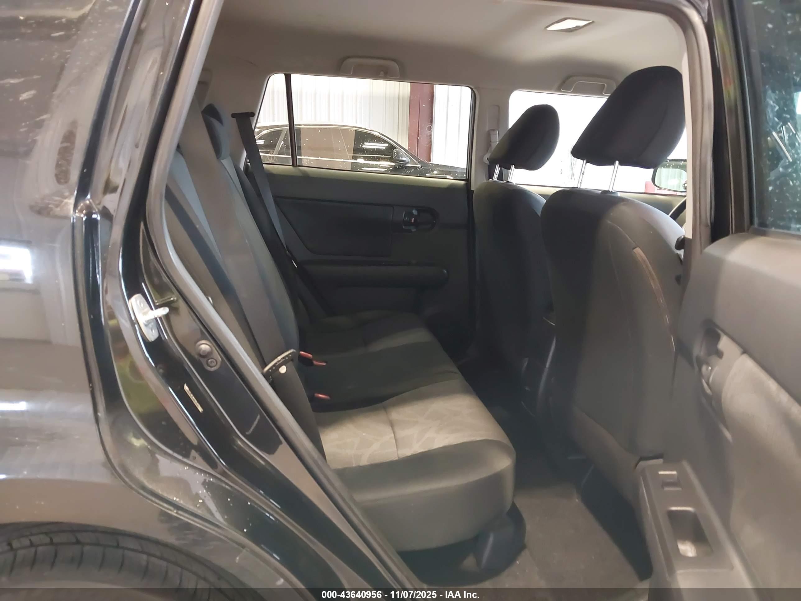 SCION XB image 8