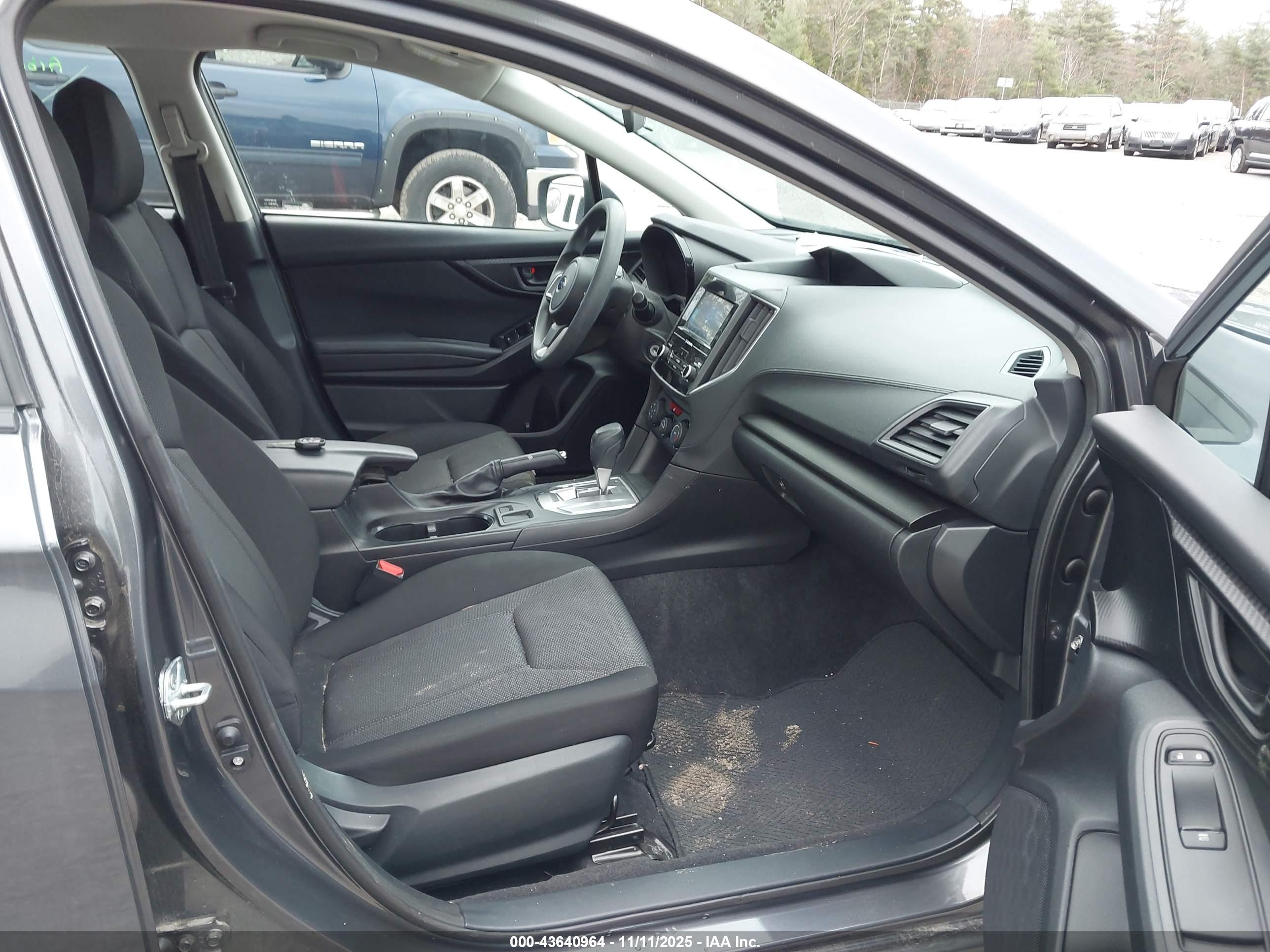 SUBARU IMPREZA image 5