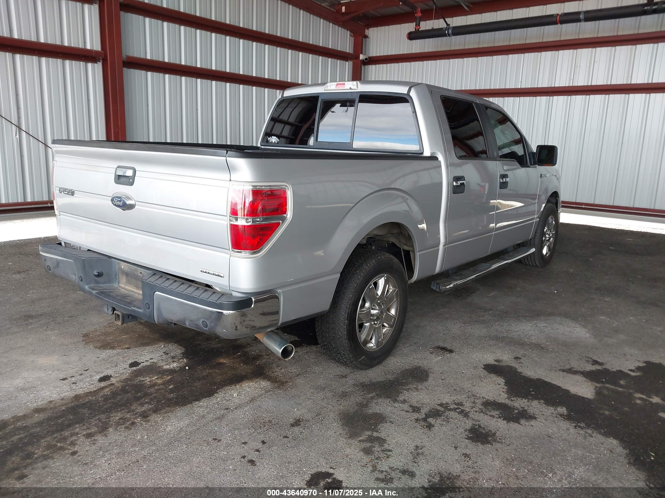 FORD F-150 image 4