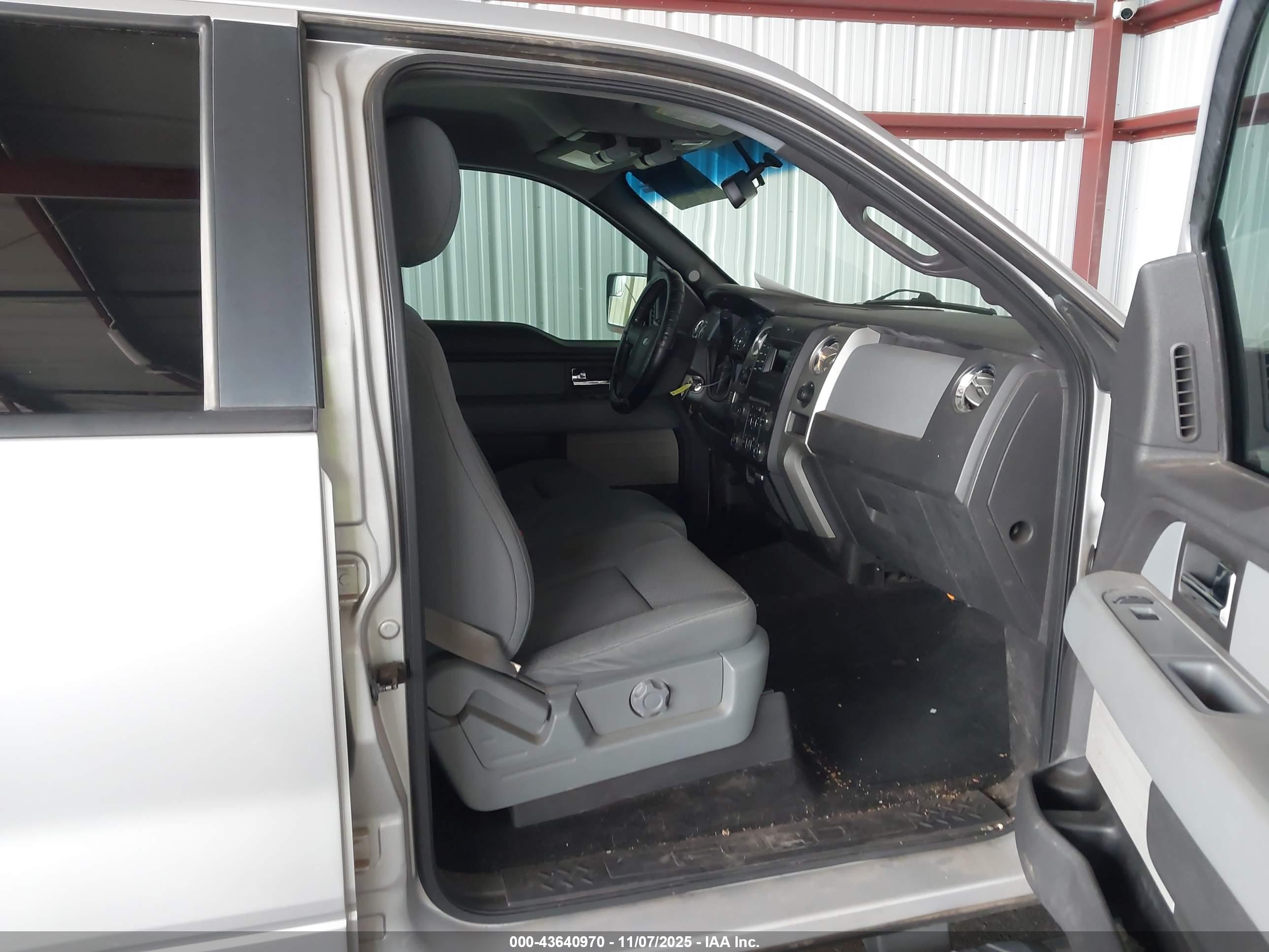 FORD F-150 image 5