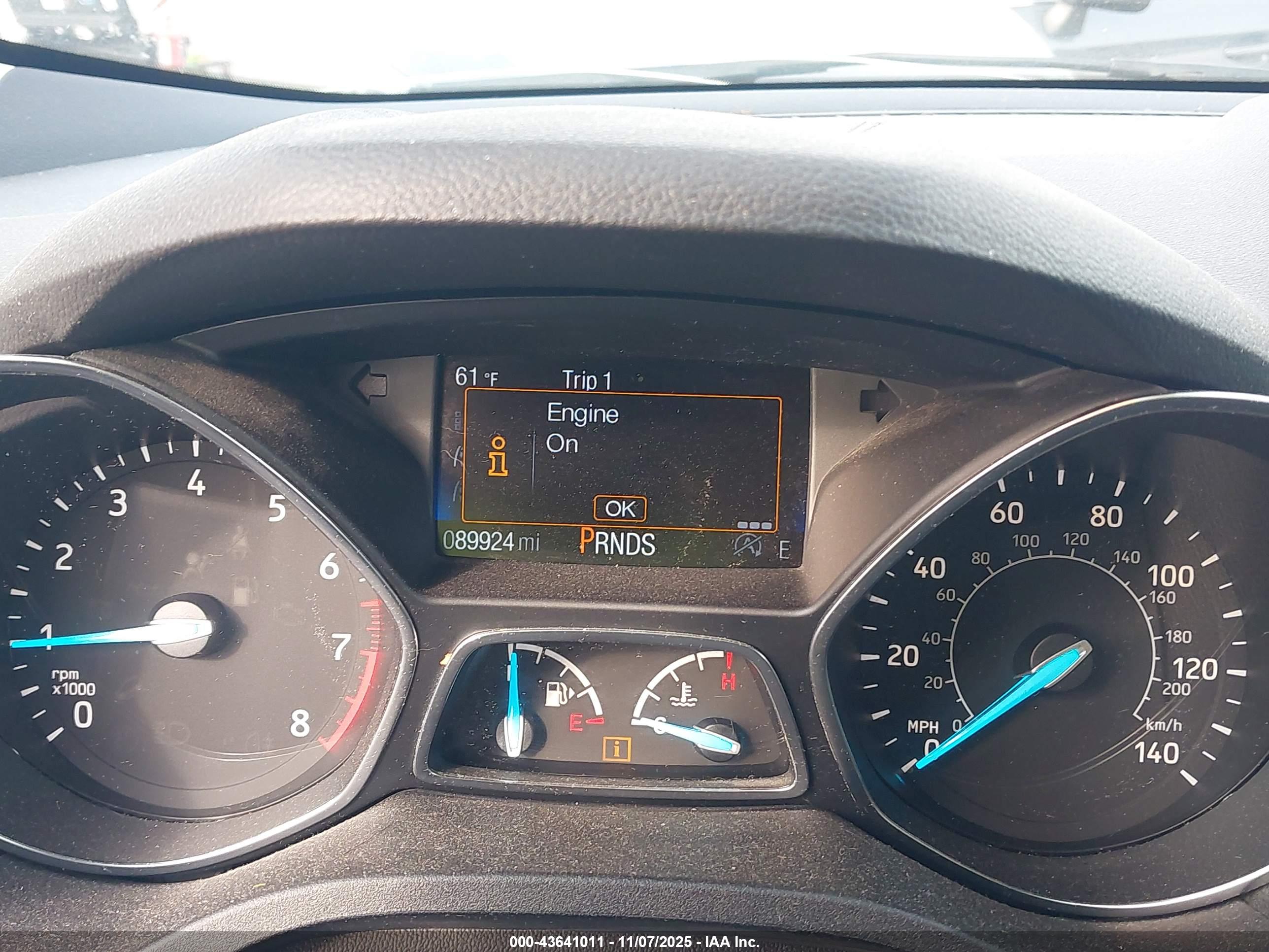 FORD ESCAPE image 7