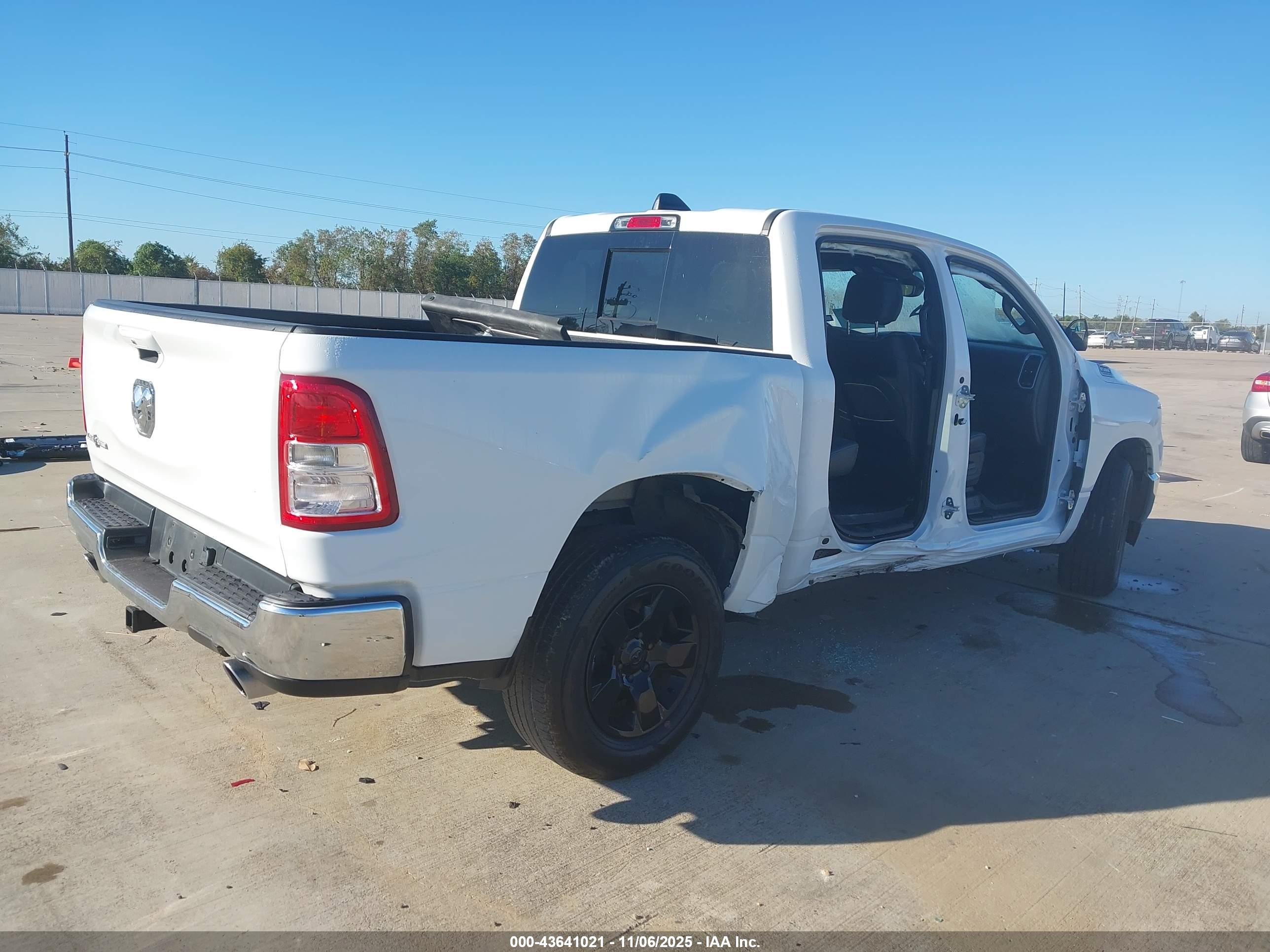 RAM 1500 image 4