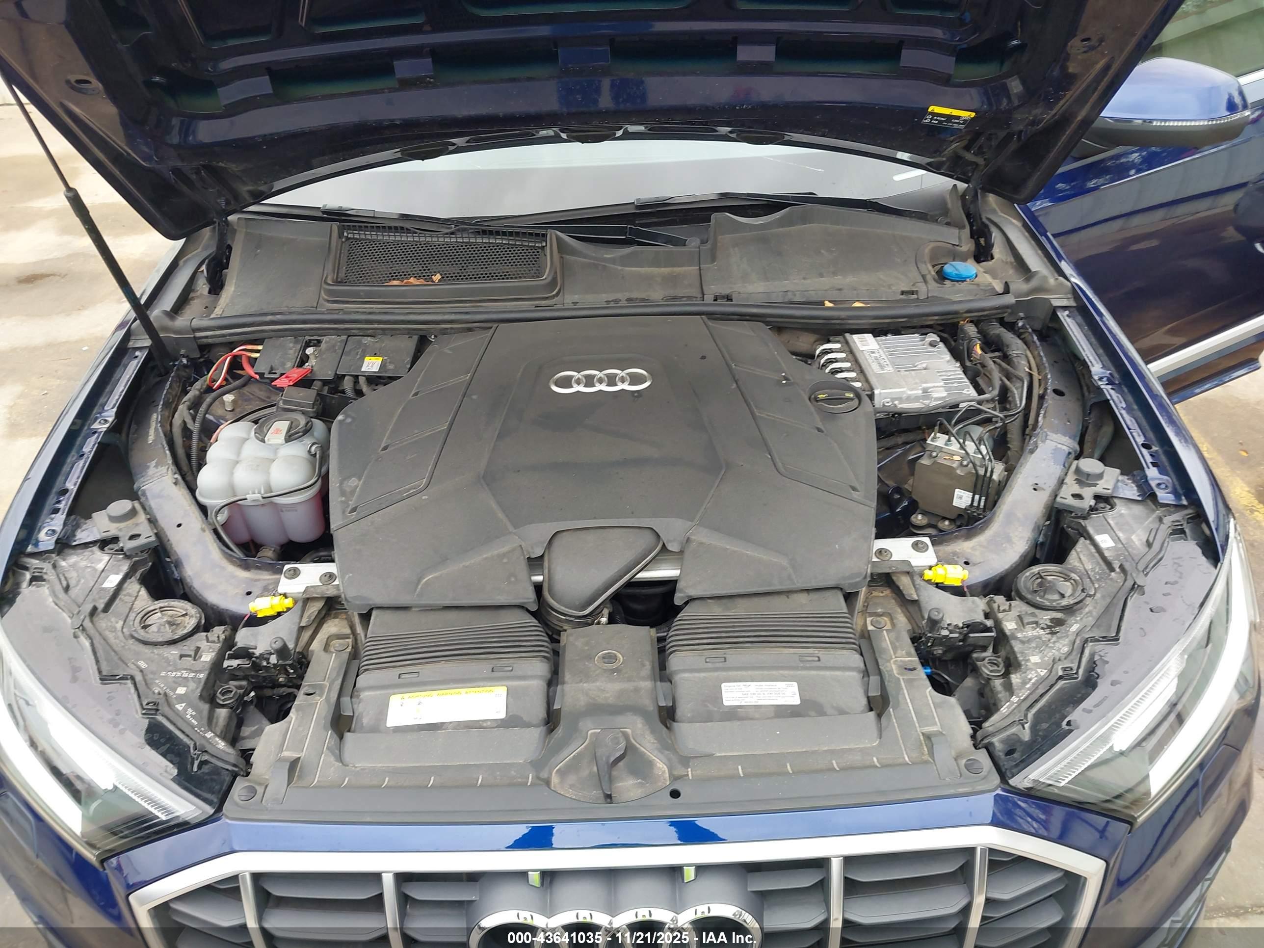 AUDI Q7 image 10