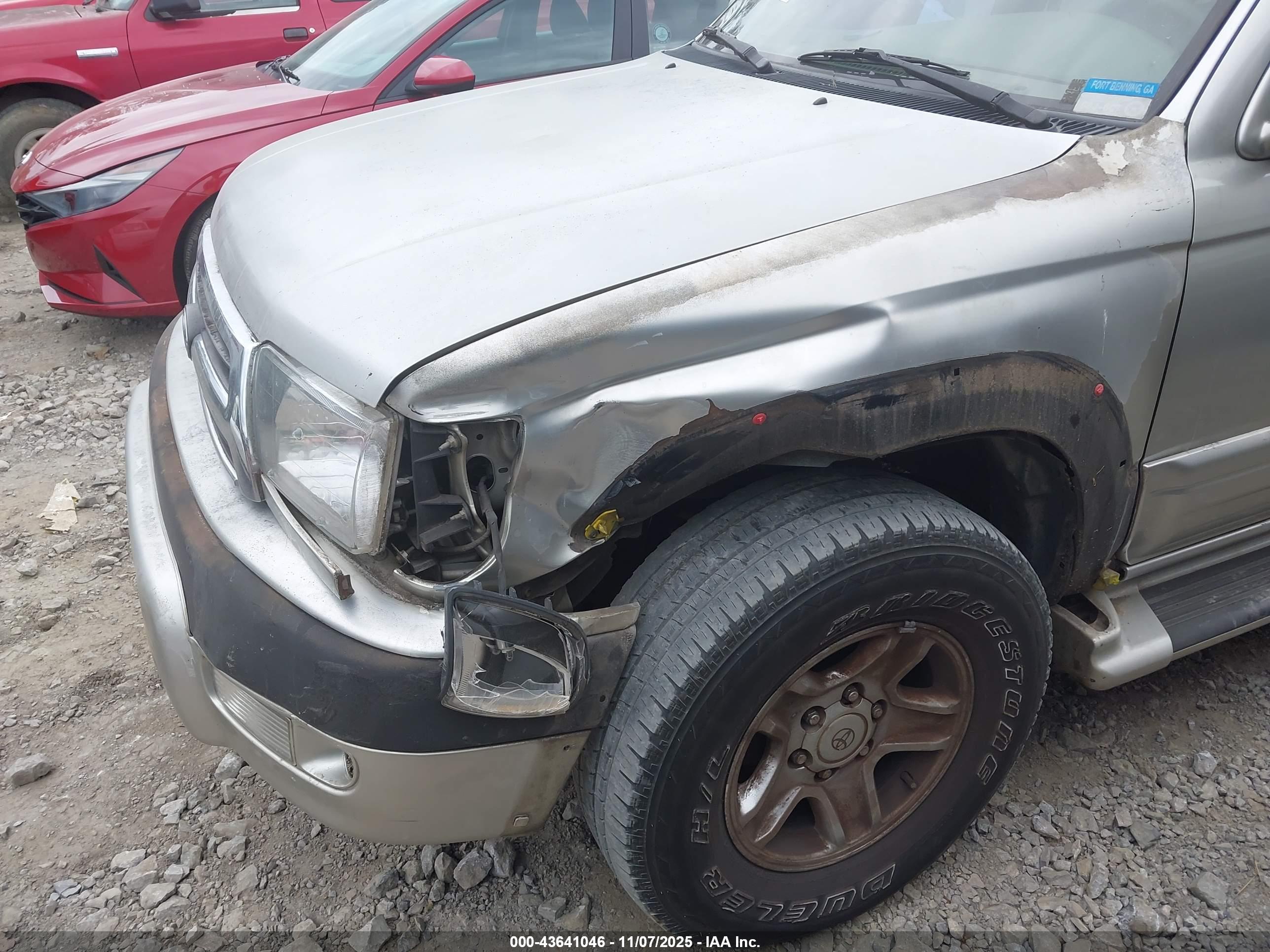 TOYOTA 4RUNNER image 6