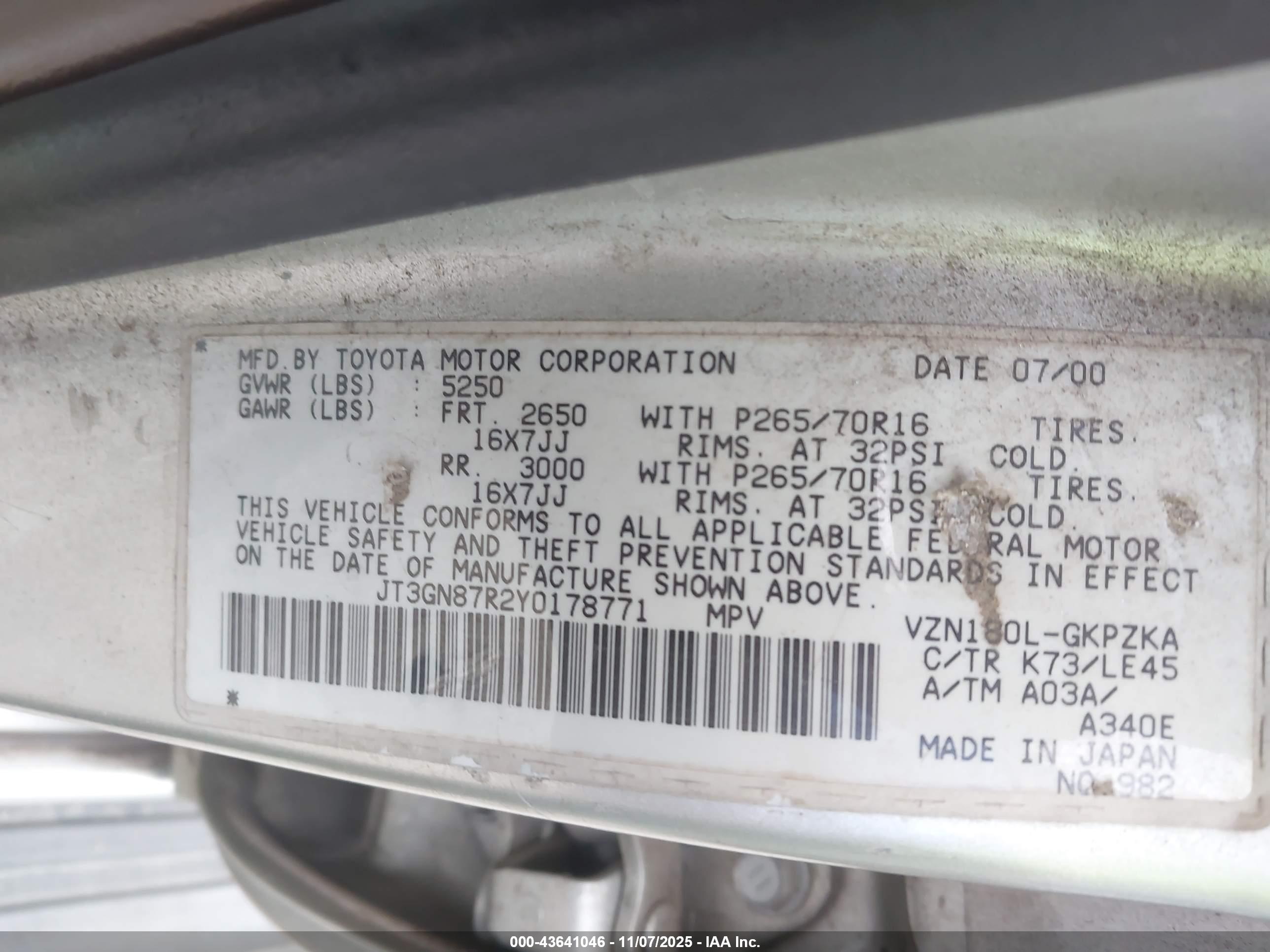 TOYOTA 4RUNNER image 9