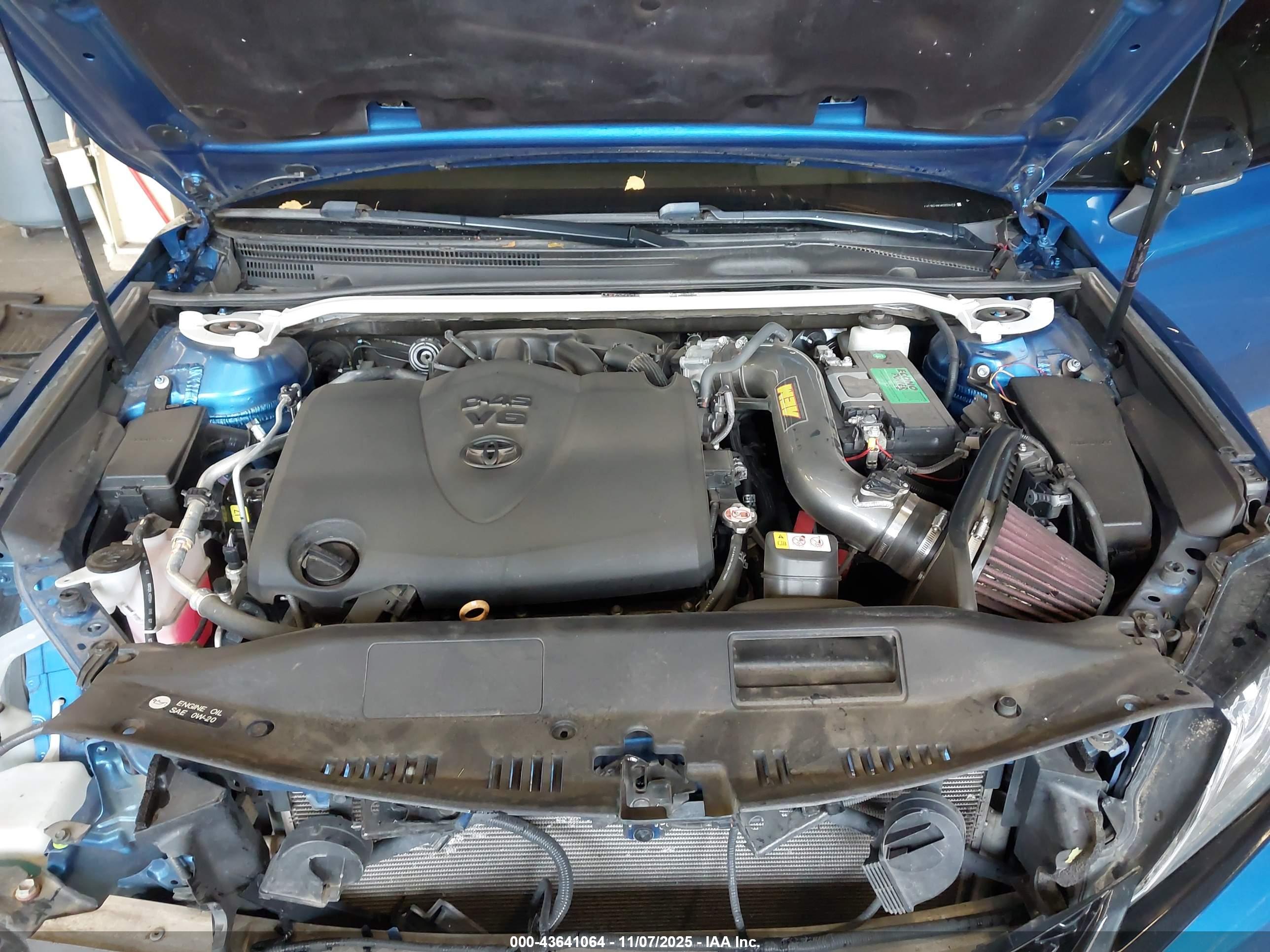 TOYOTA CAMRY image 10