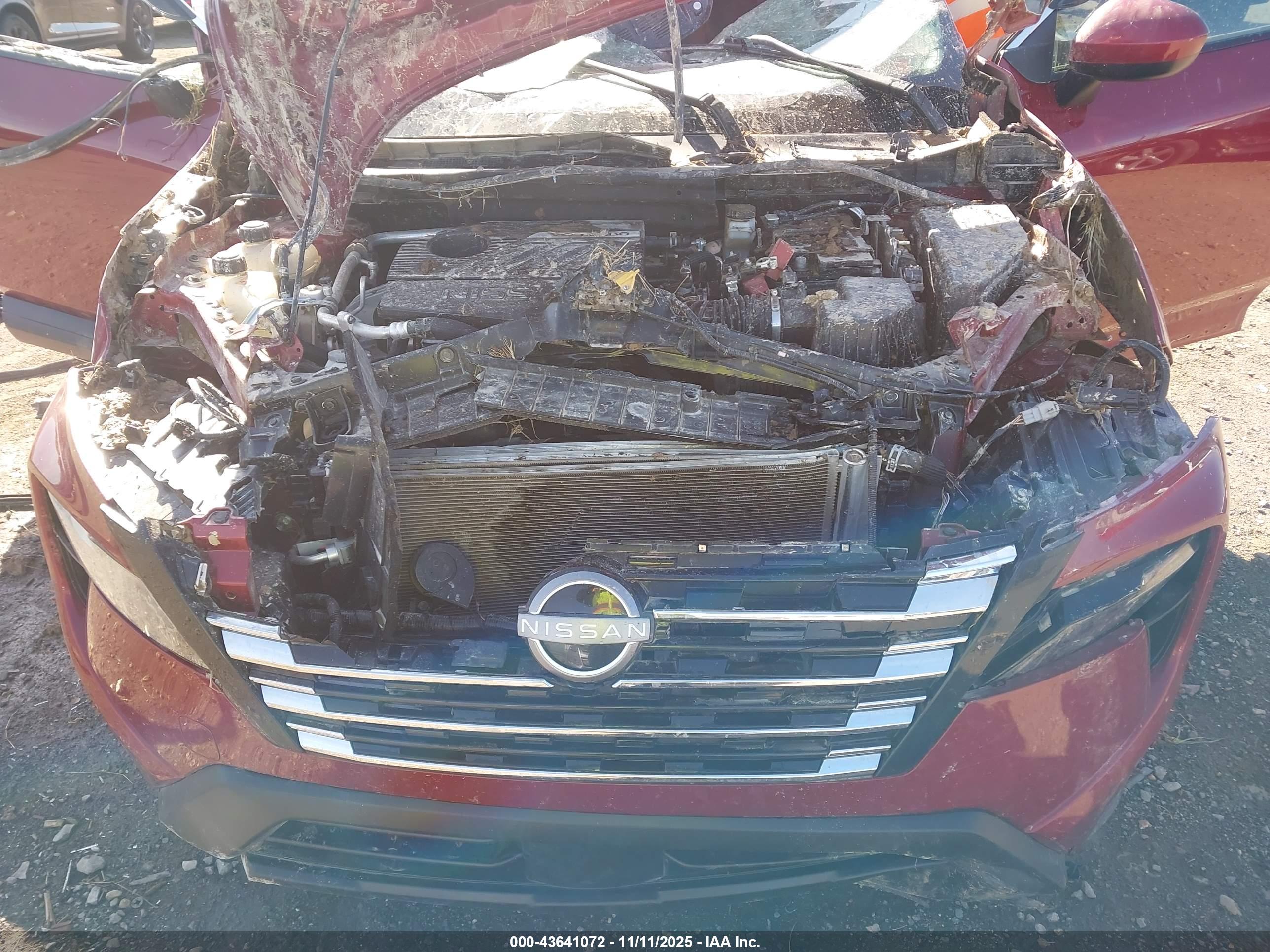 NISSAN ROGUE image 10