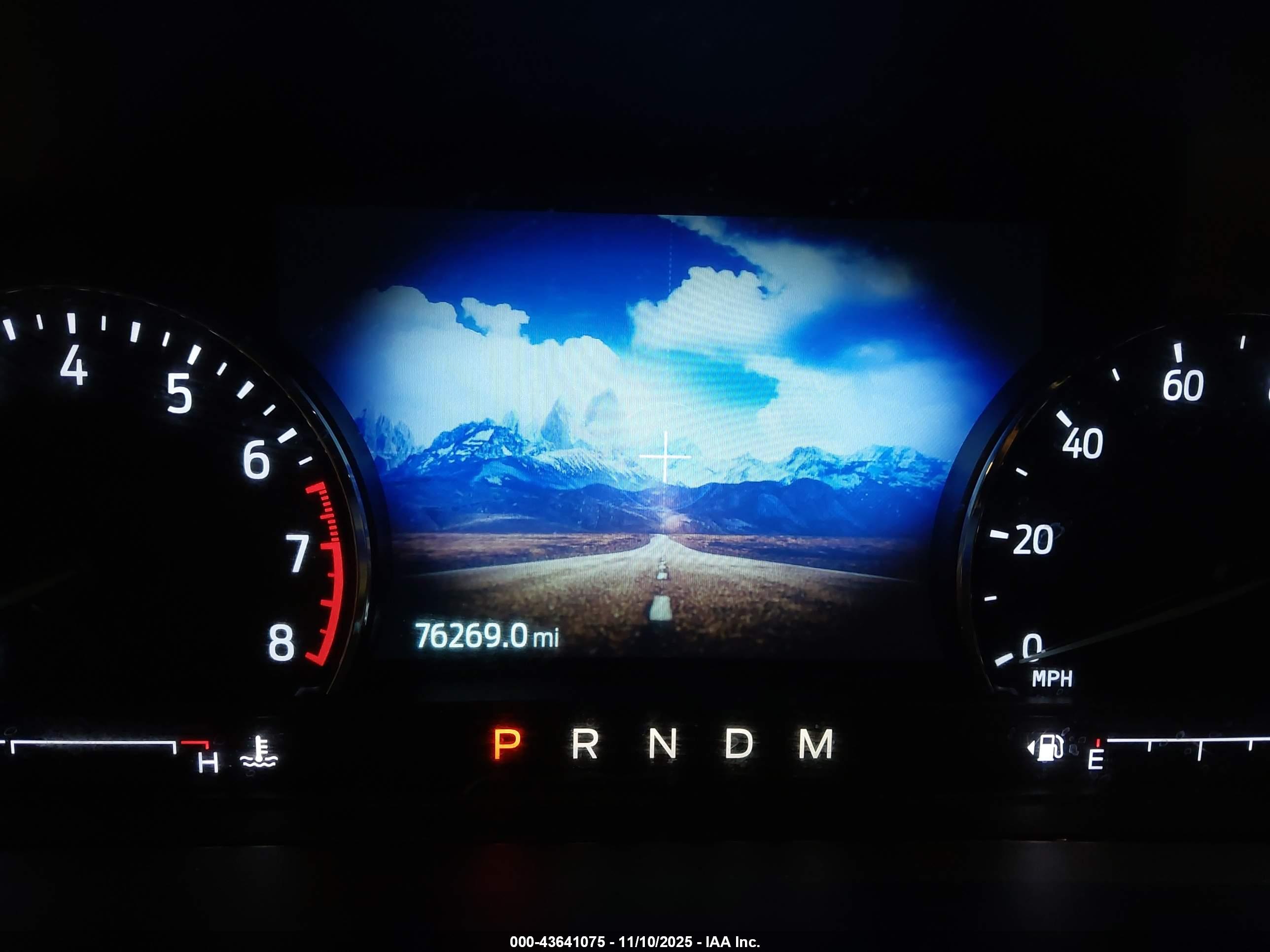 FORD EXPLORER image 7