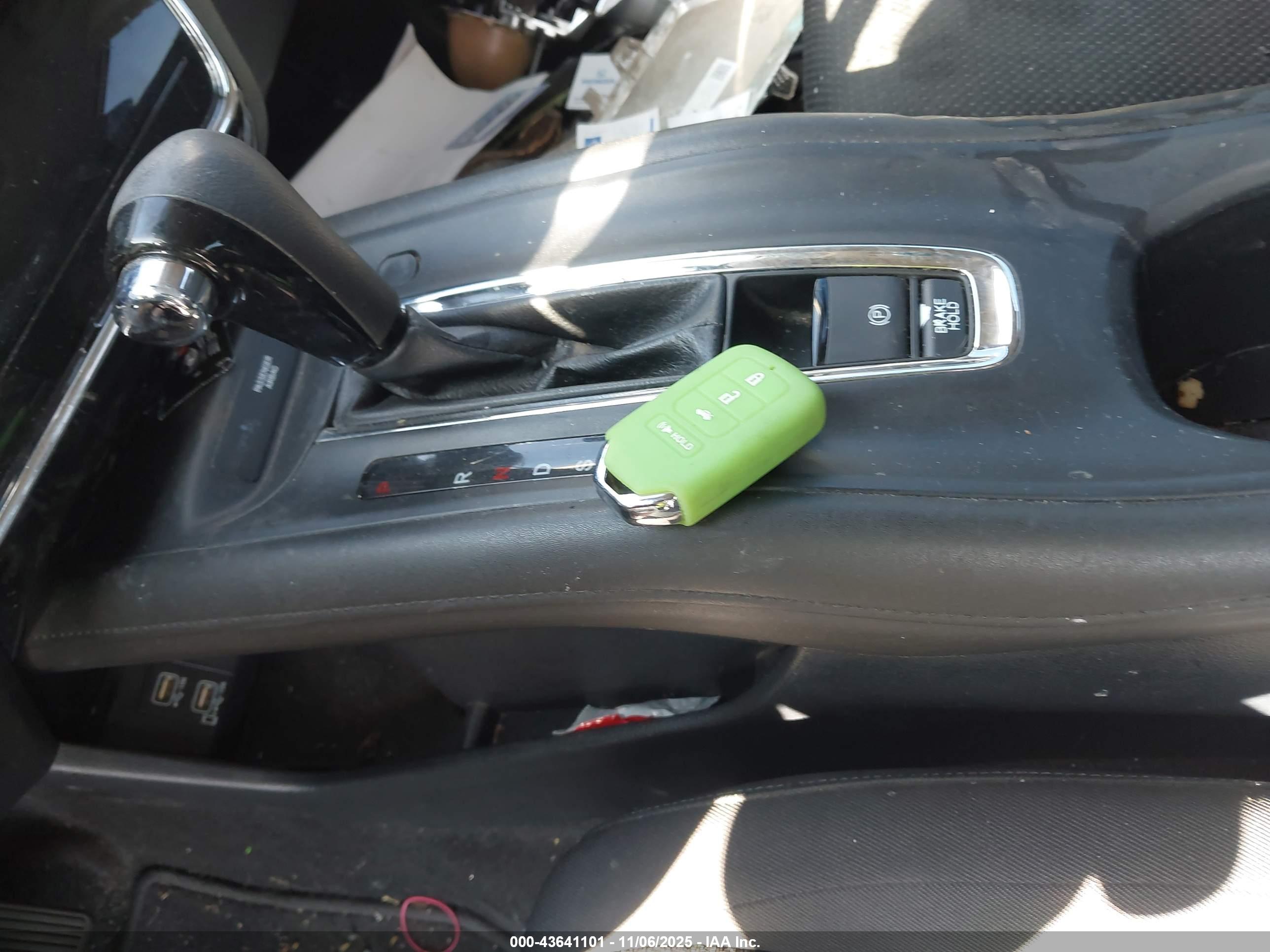 HONDA HR-V image 11