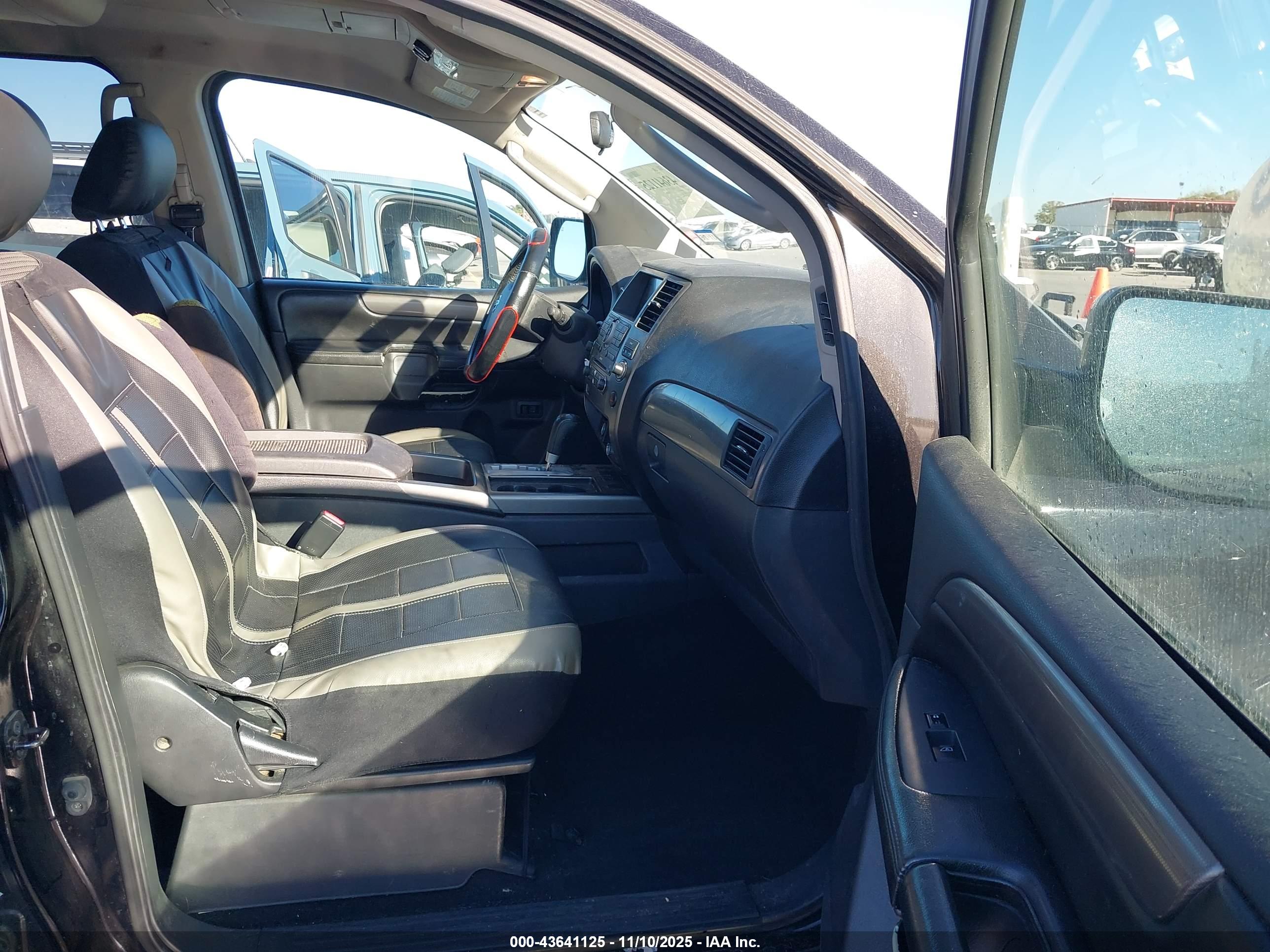 NISSAN ARMADA image 5
