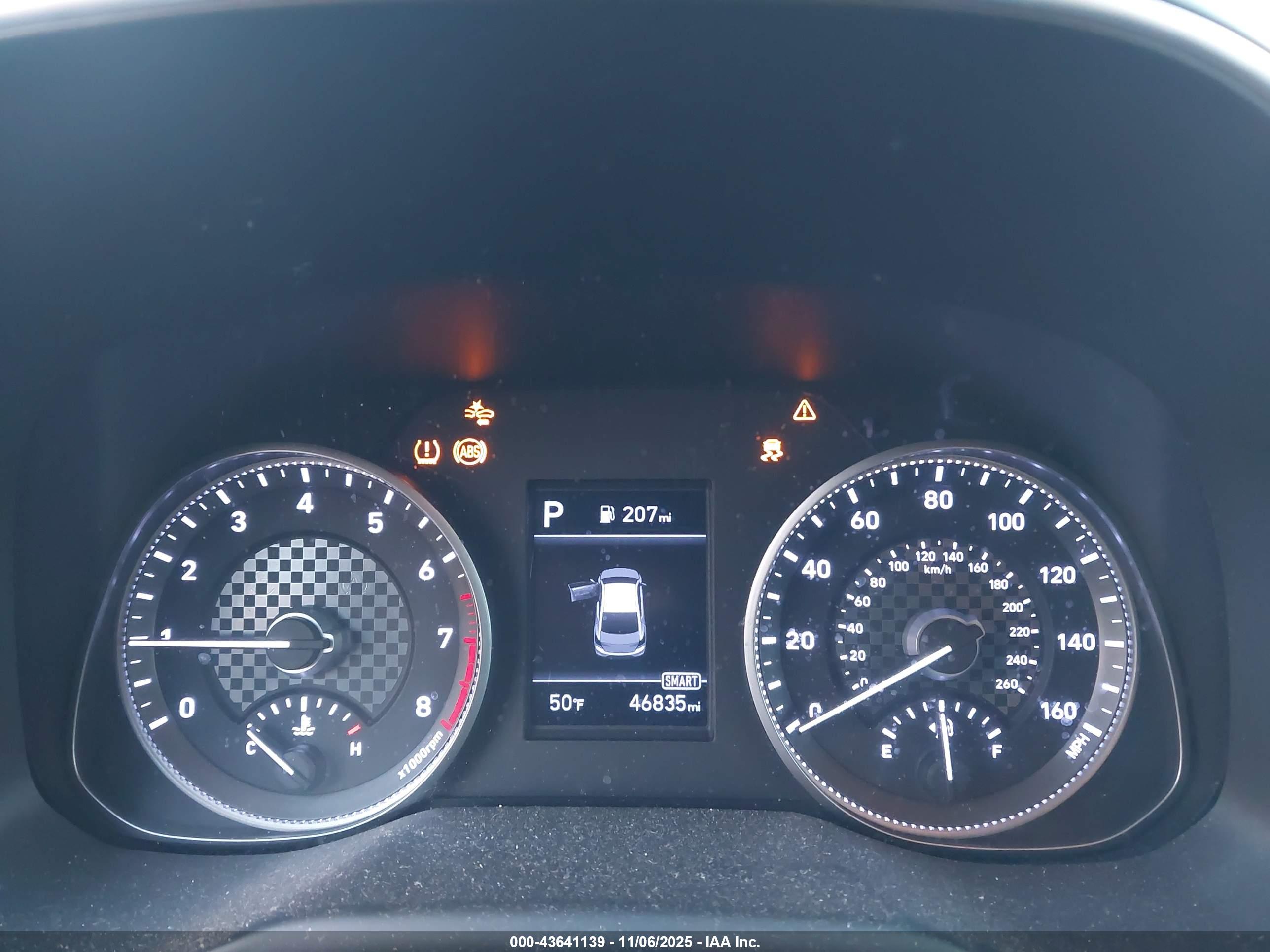 HYUNDAI ELANTRA image 7