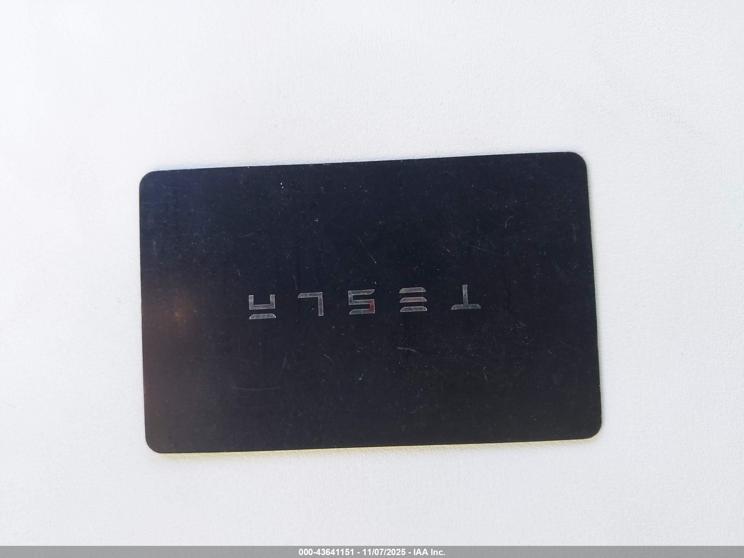 TESLA MODEL image 11