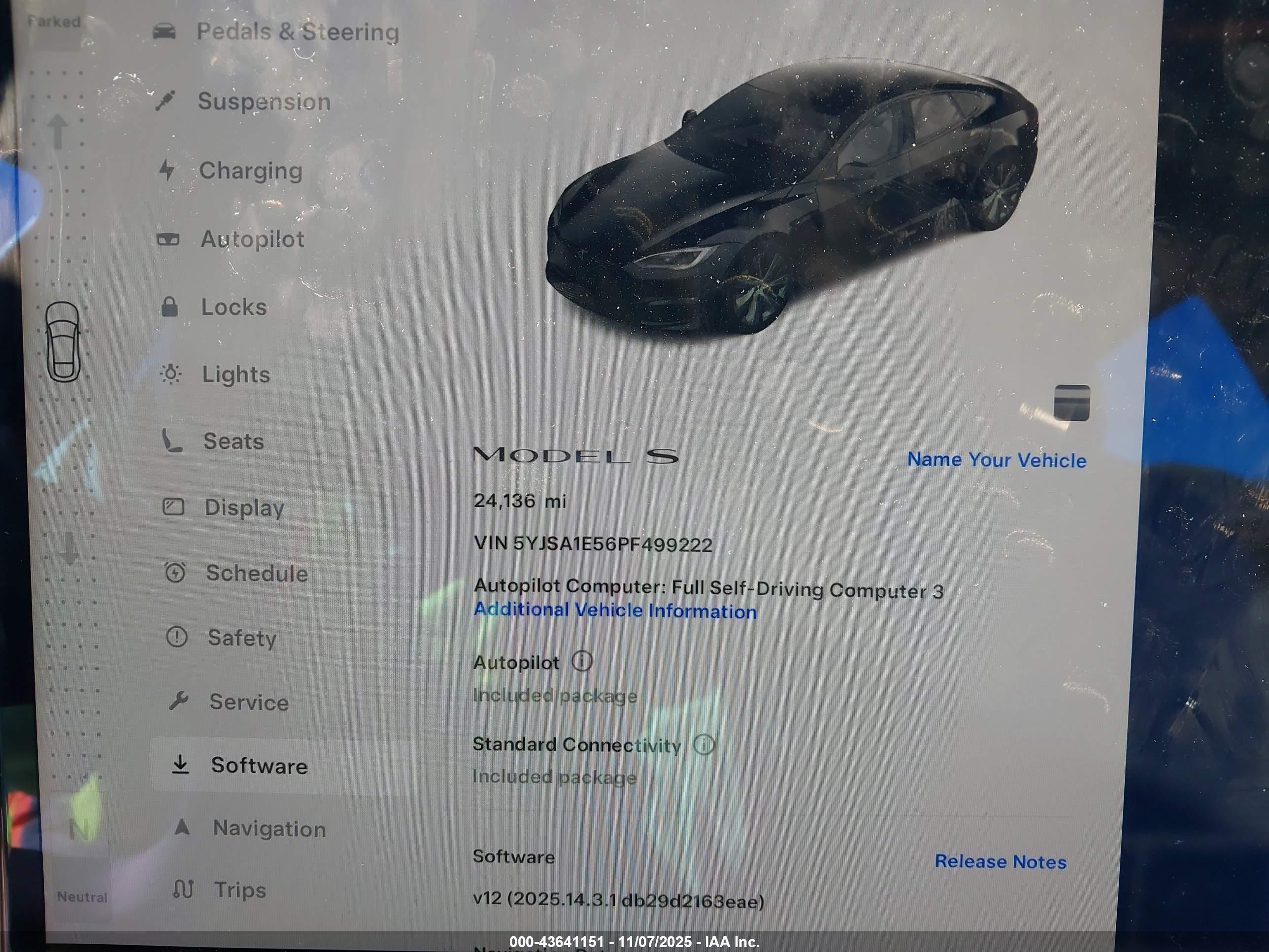 TESLA MODEL image 7