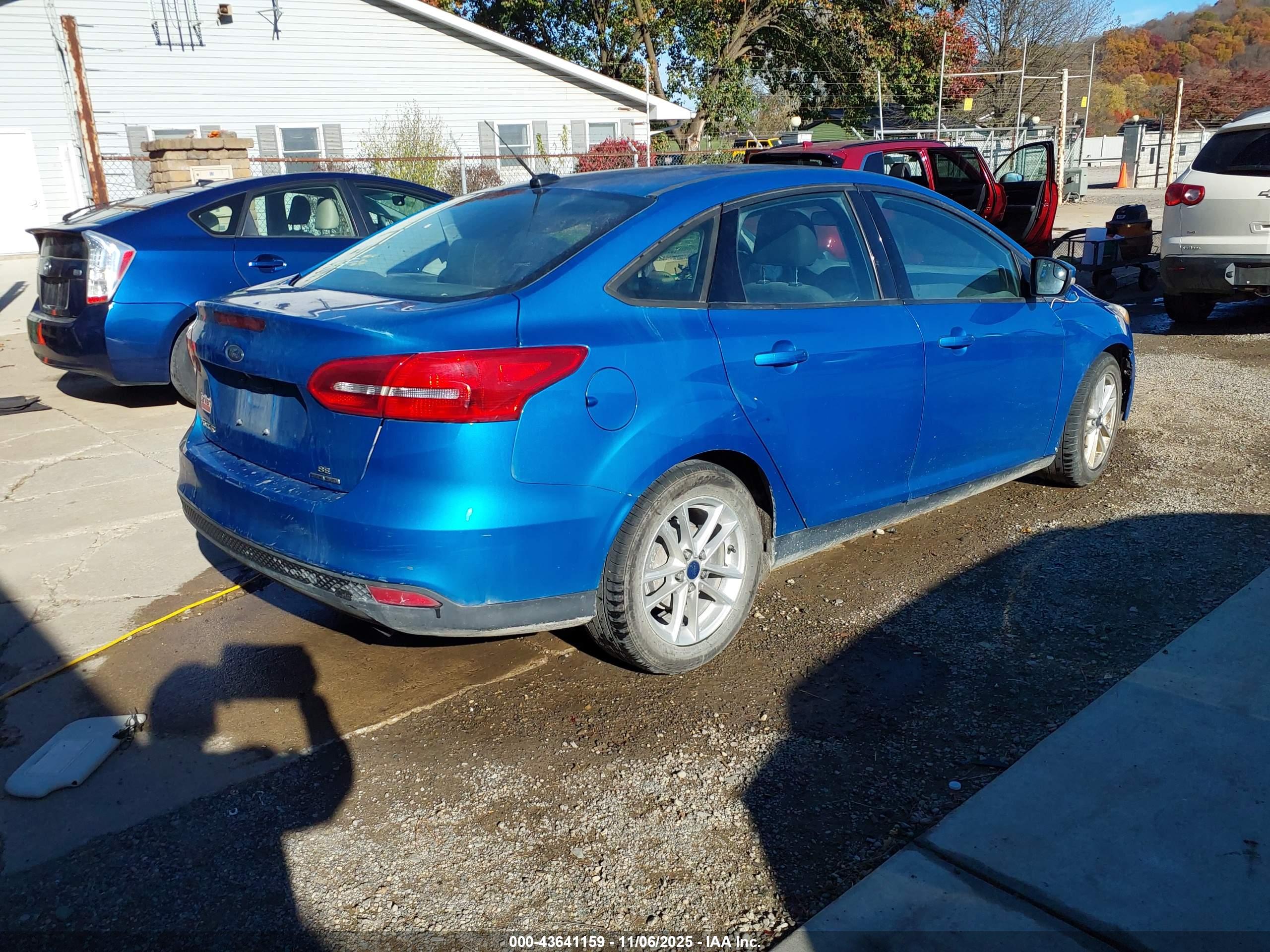 FORD FOCUS image 4