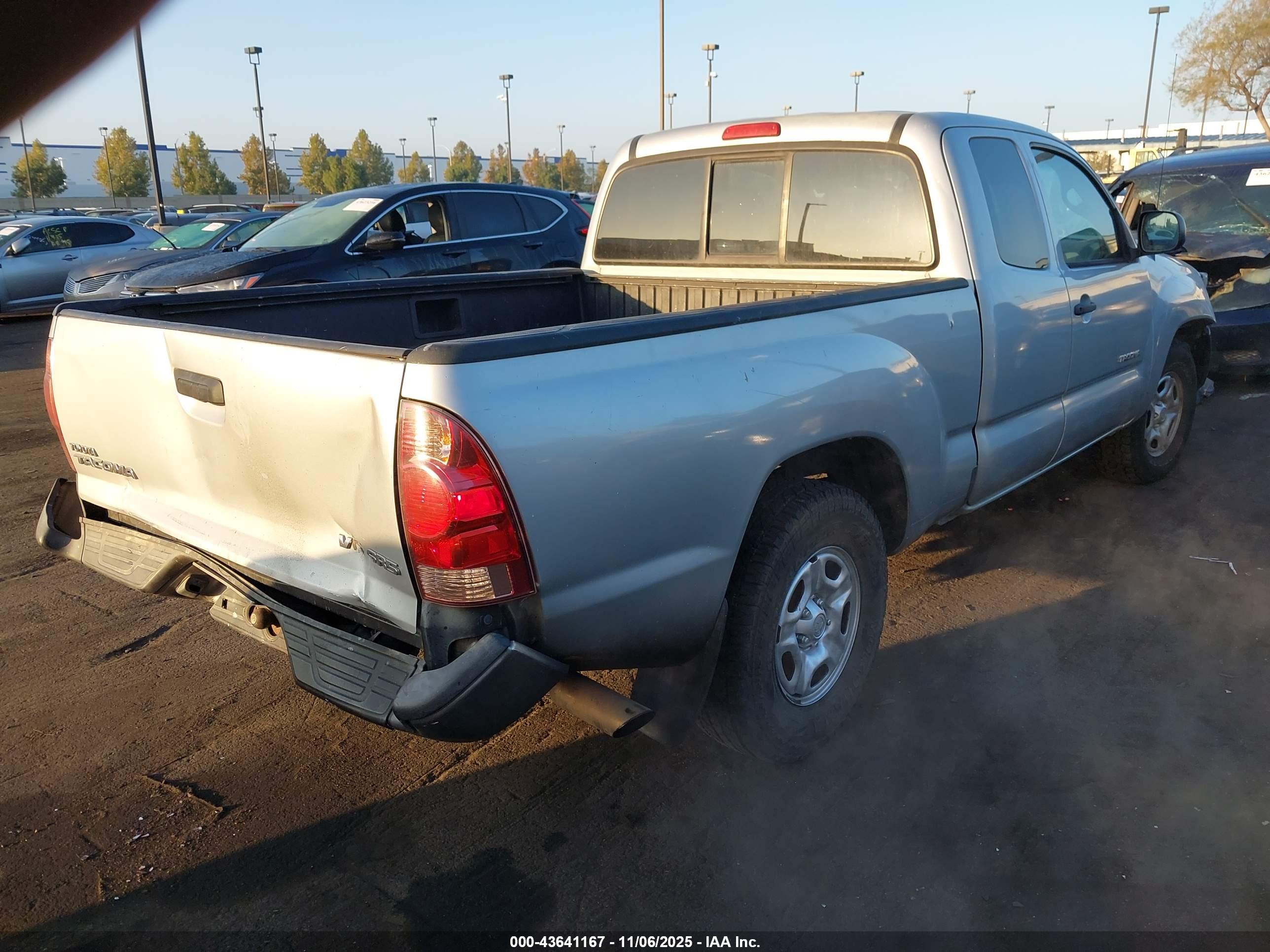 TOYOTA TACOMA image 4