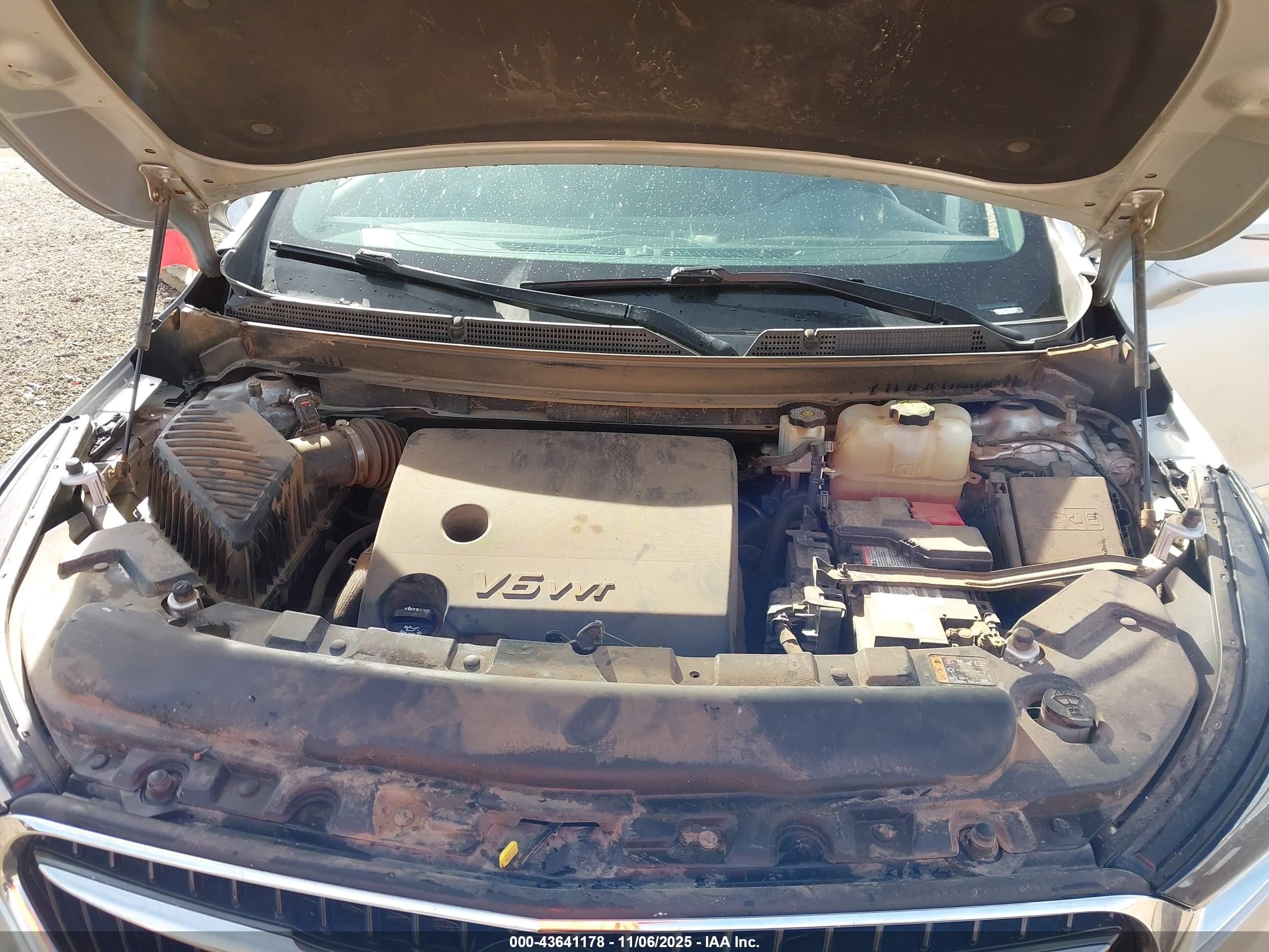BUICK ENCLAVE image 10