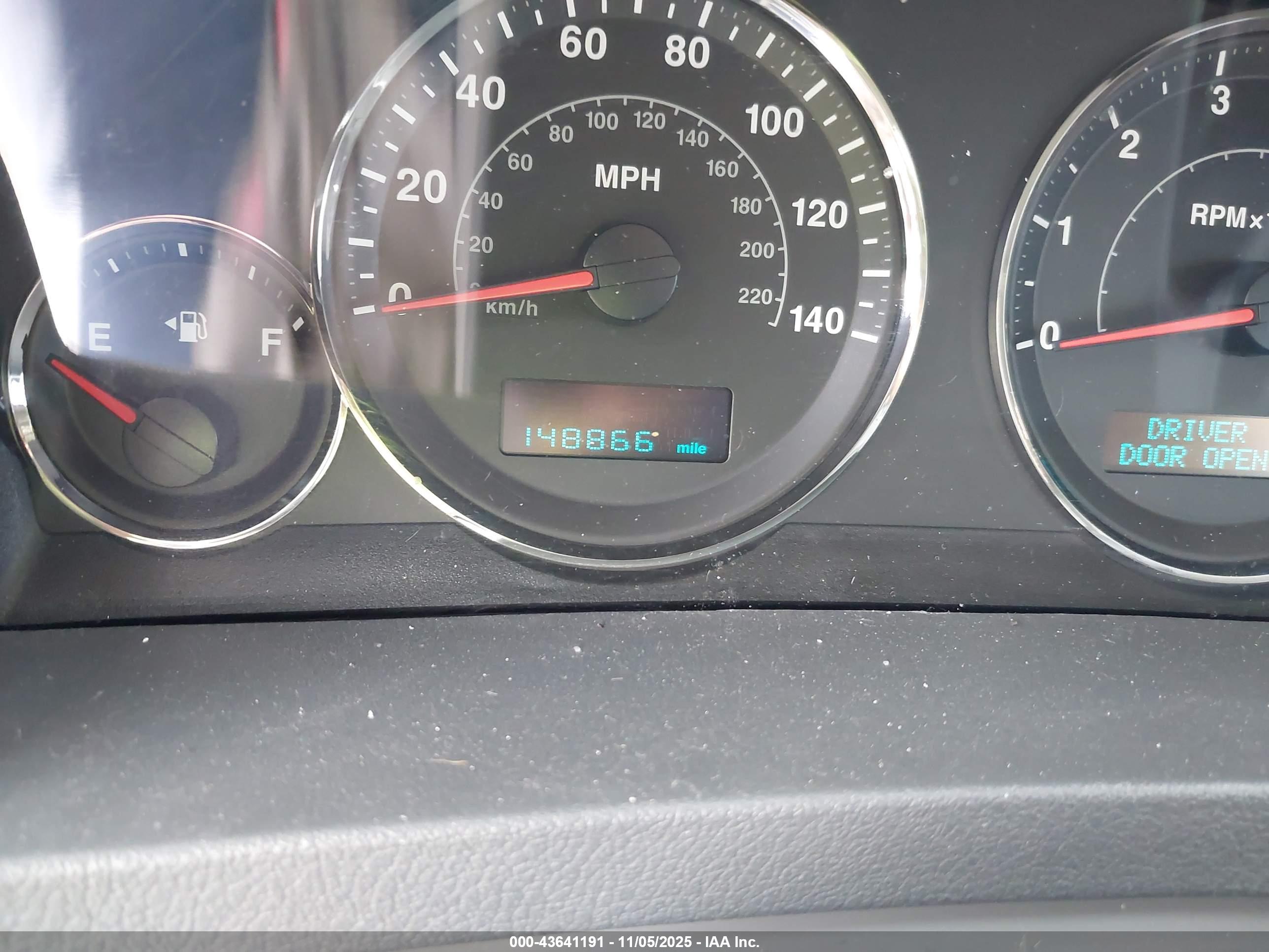 JEEP GRAND image 7