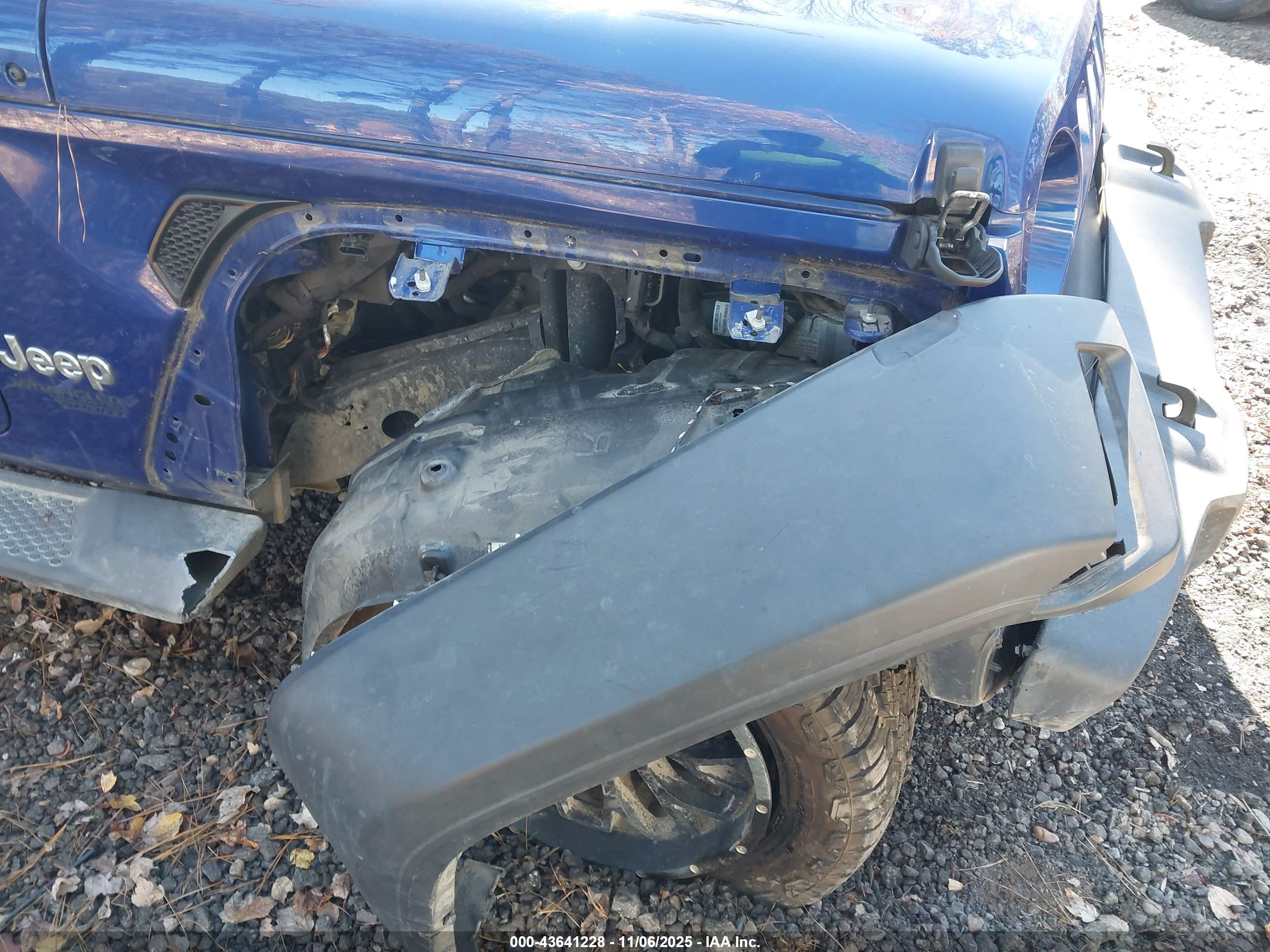 JEEP WRANGLER image 6