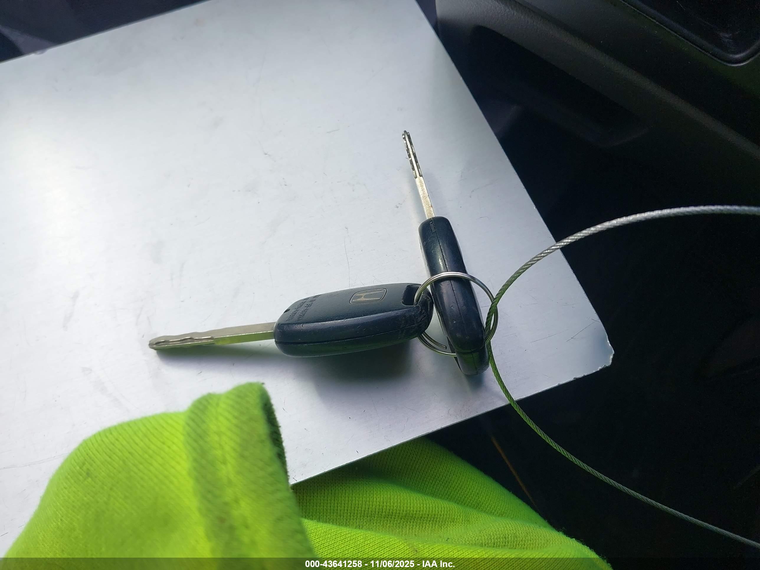 HONDA CIVIC image 11