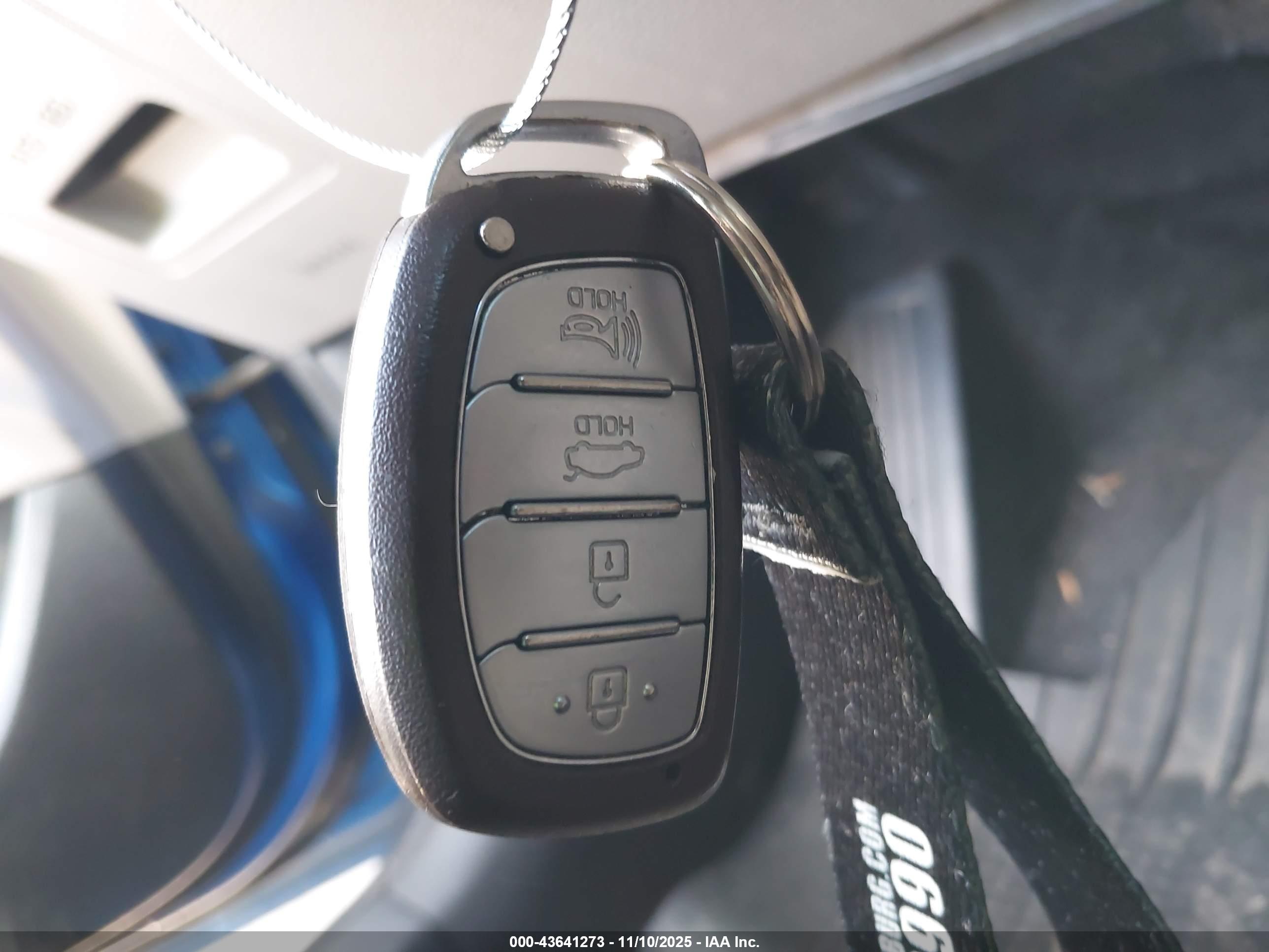 HYUNDAI SONATA image 11
