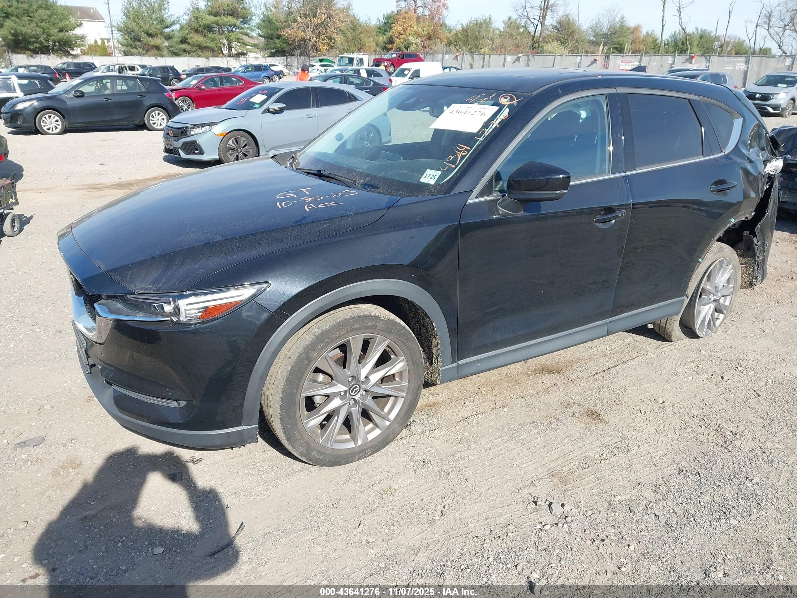 MAZDA CX-5 image 2