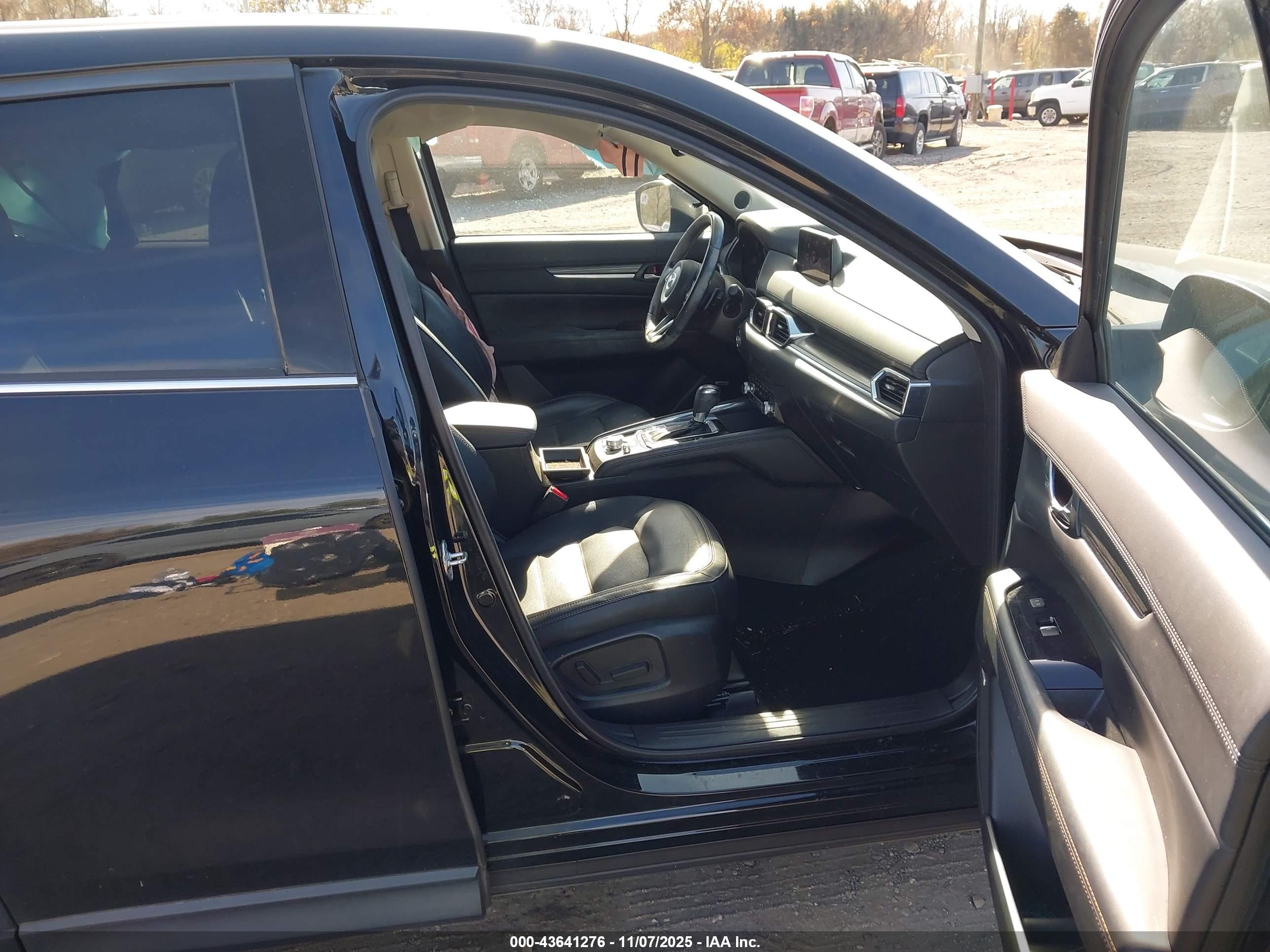 MAZDA CX-5 image 5