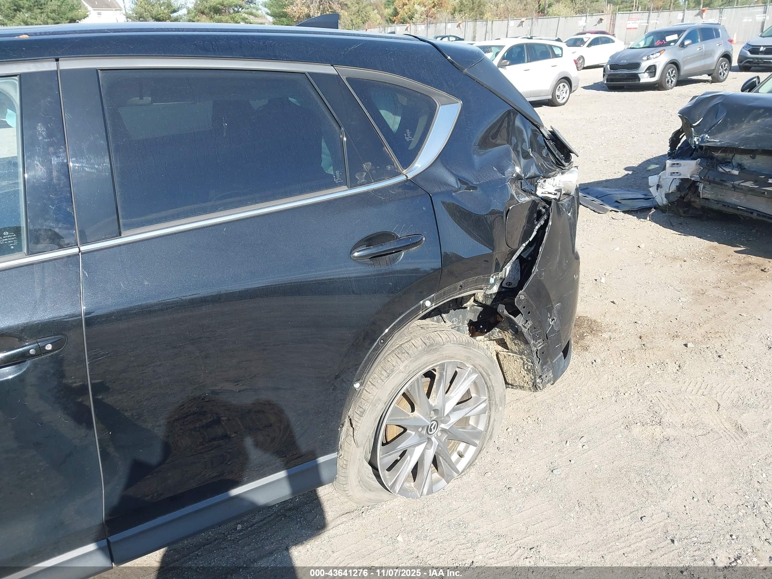 MAZDA CX-5 image 6