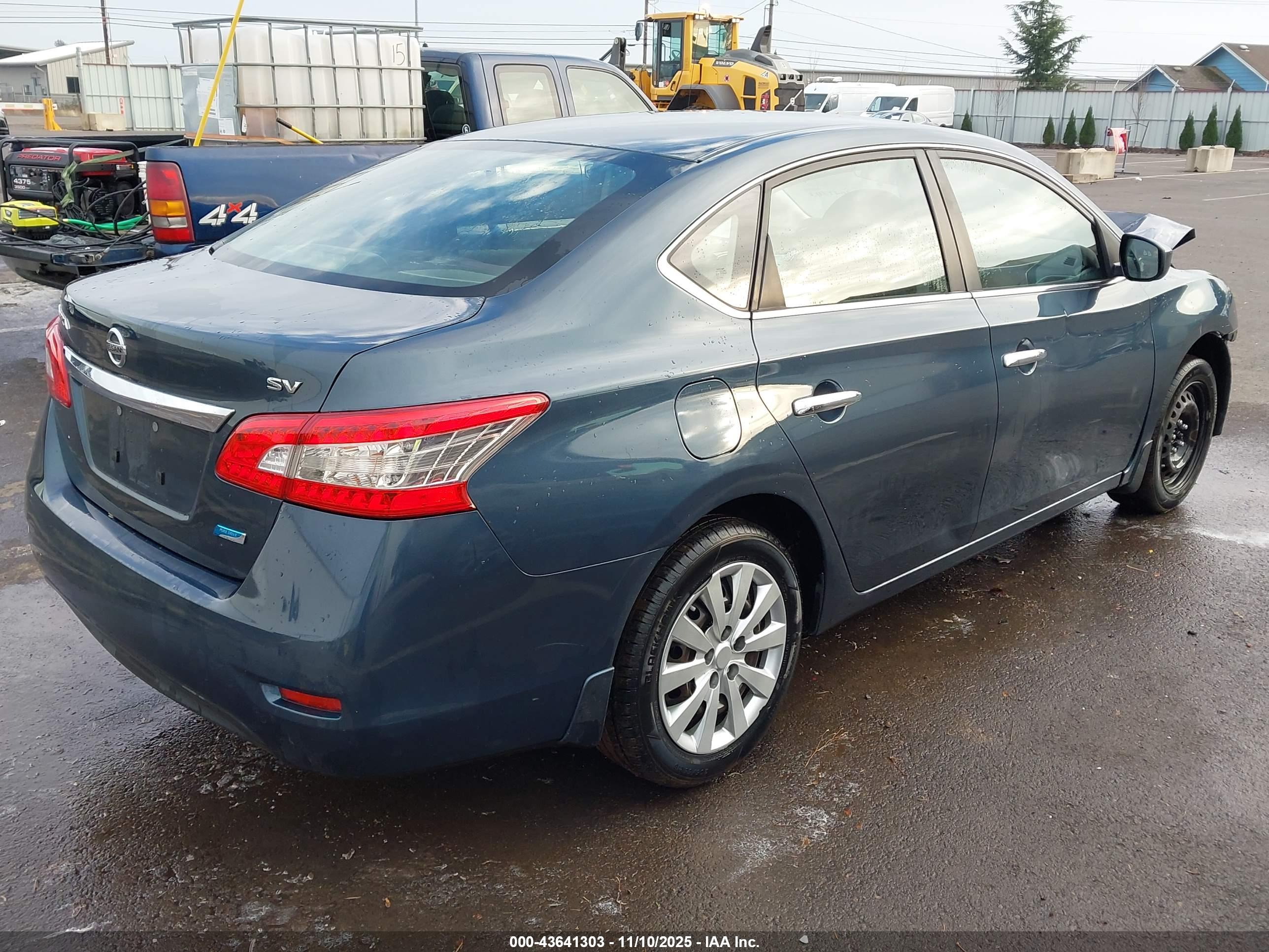 NISSAN SENTRA image 4