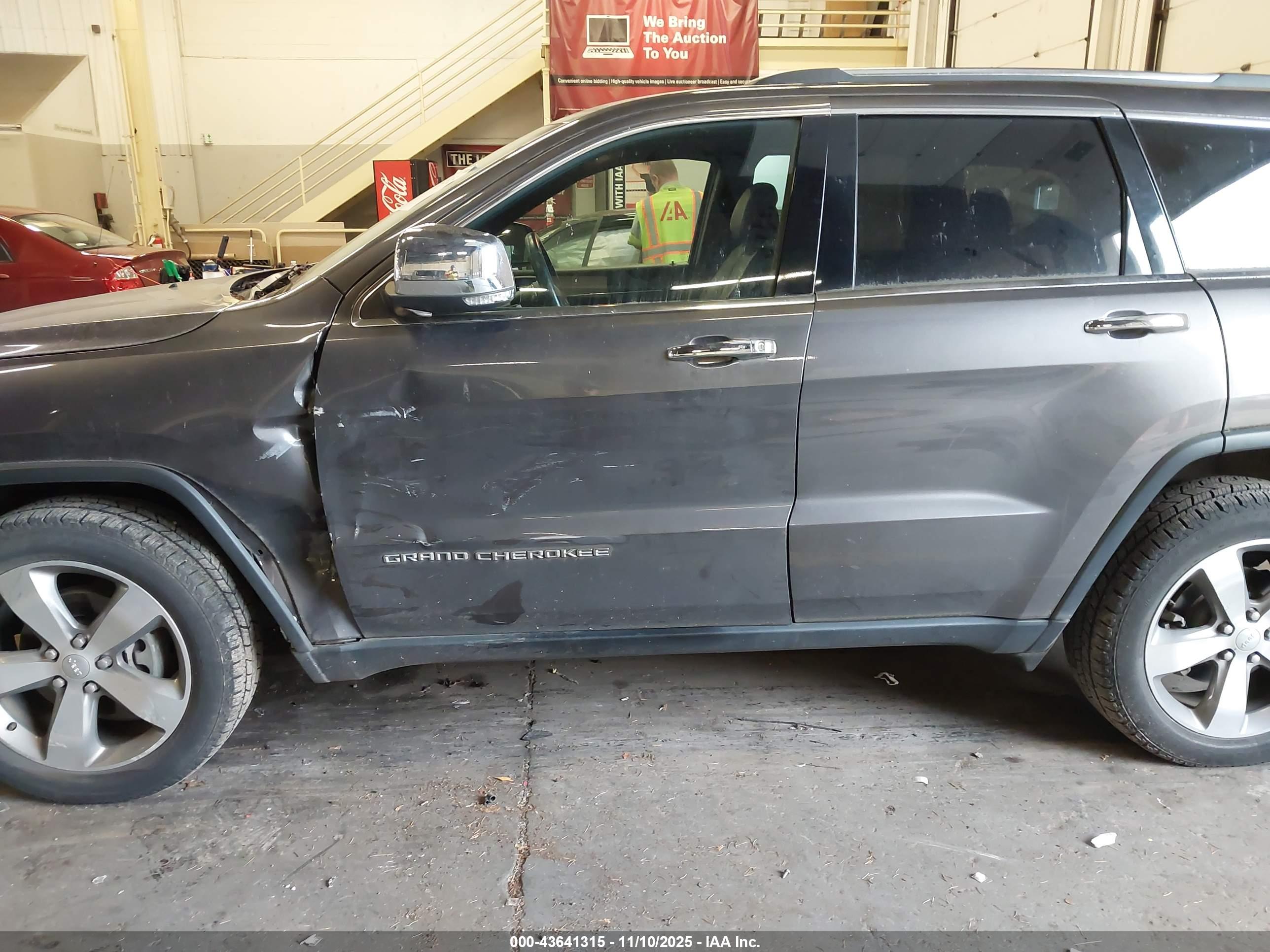 JEEP GRAND image 6