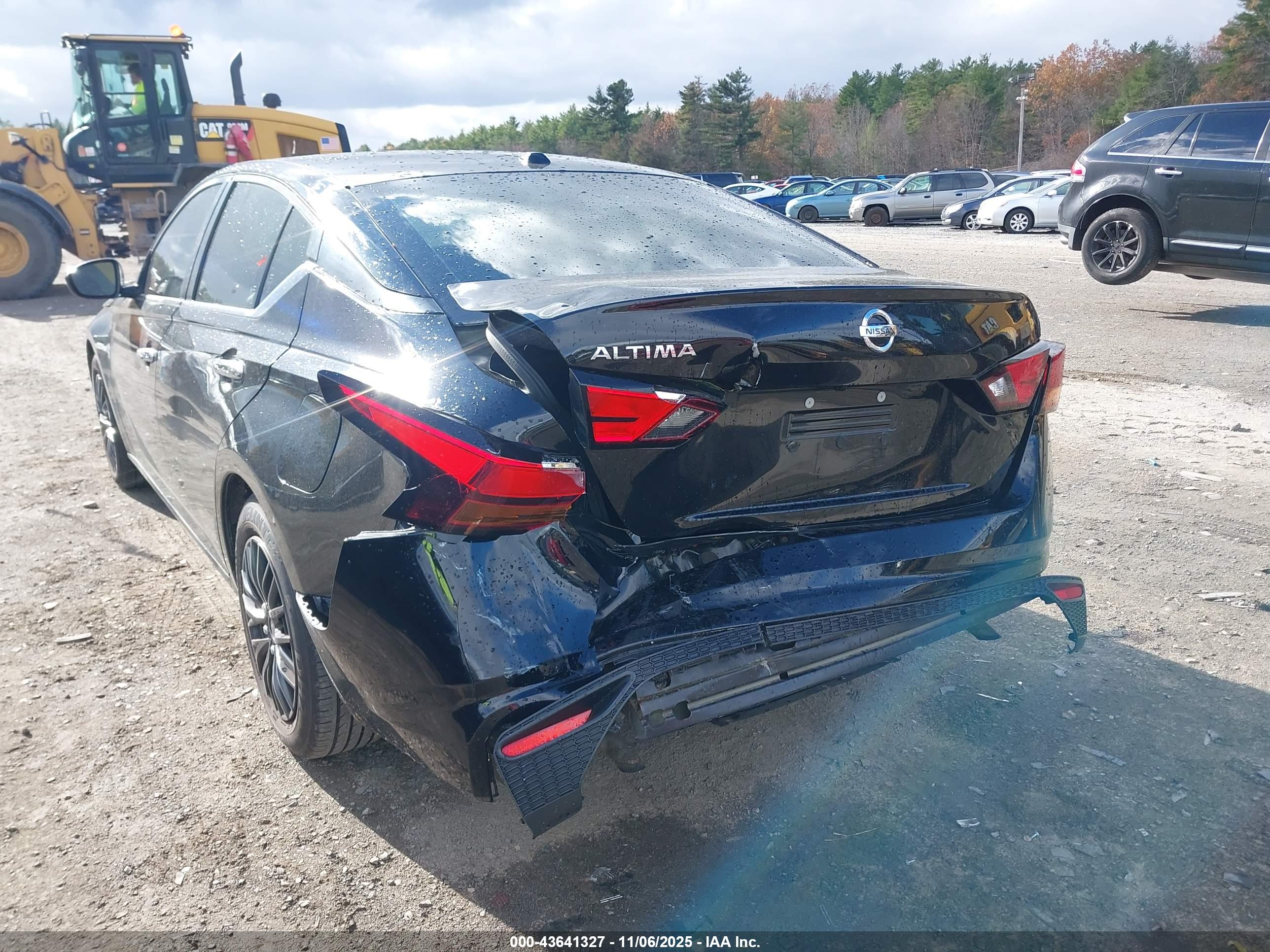 NISSAN ALTIMA image 6