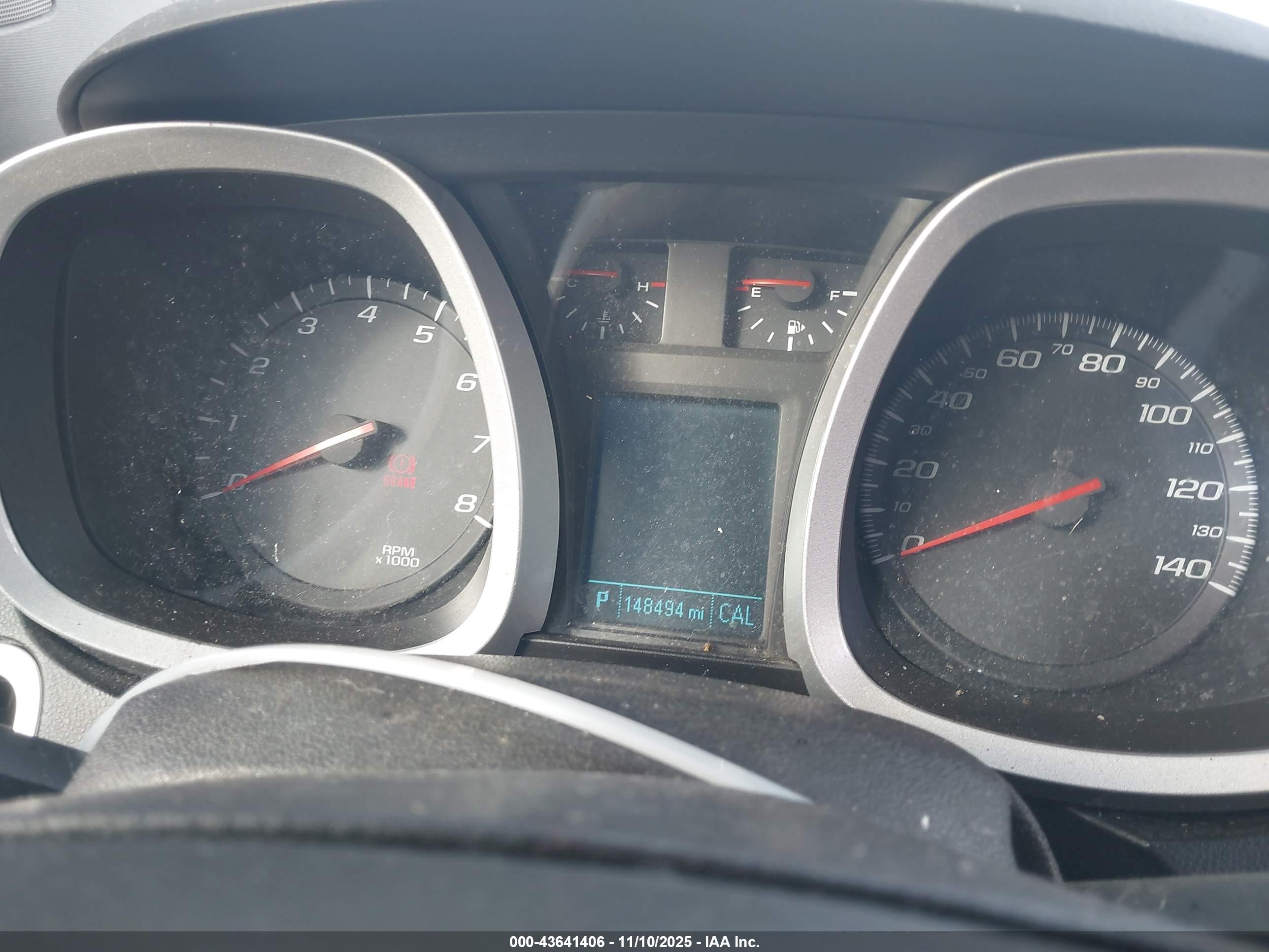 CHEVROLET EQUINOX image 7