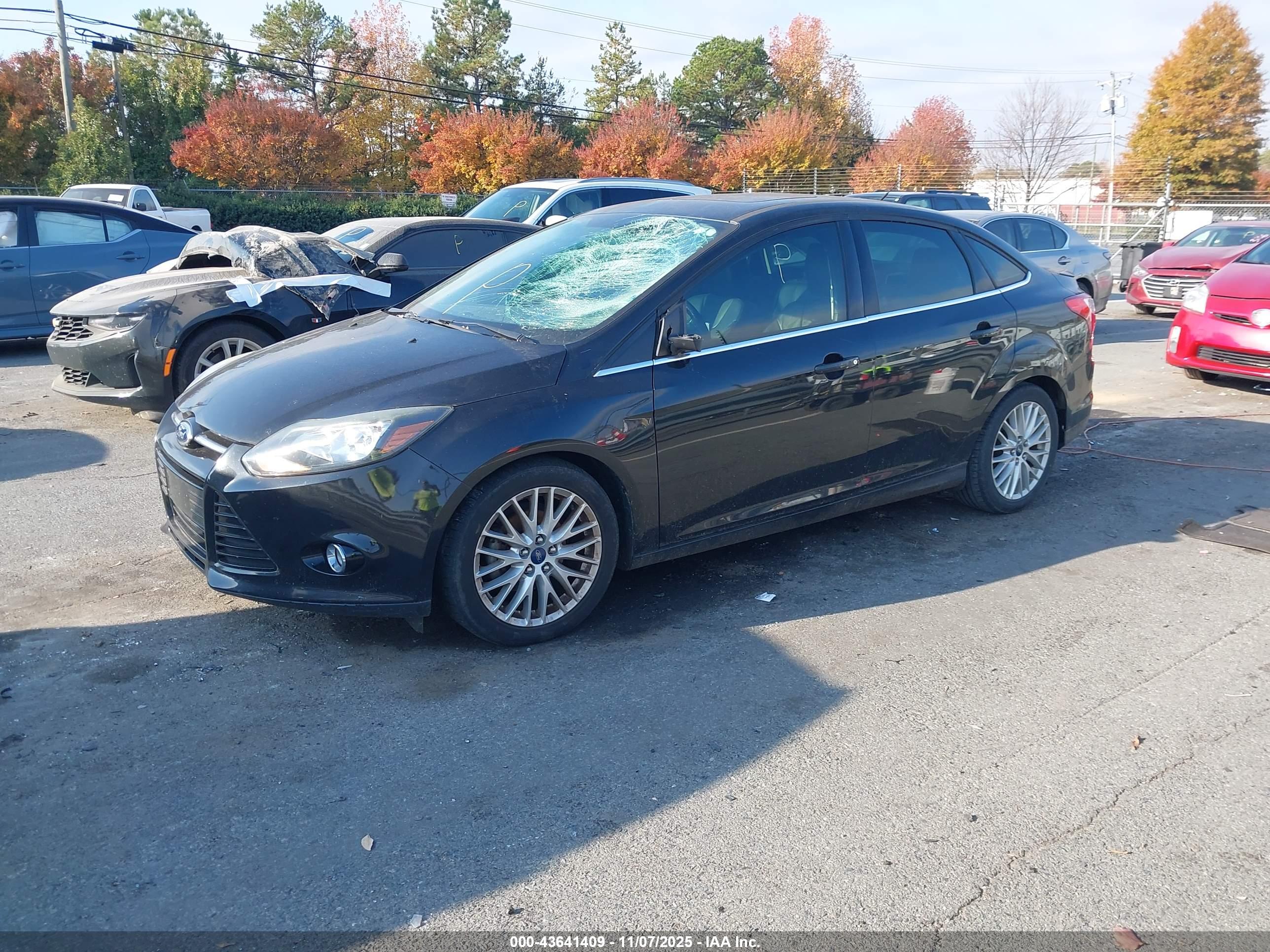 FORD FOCUS image 2