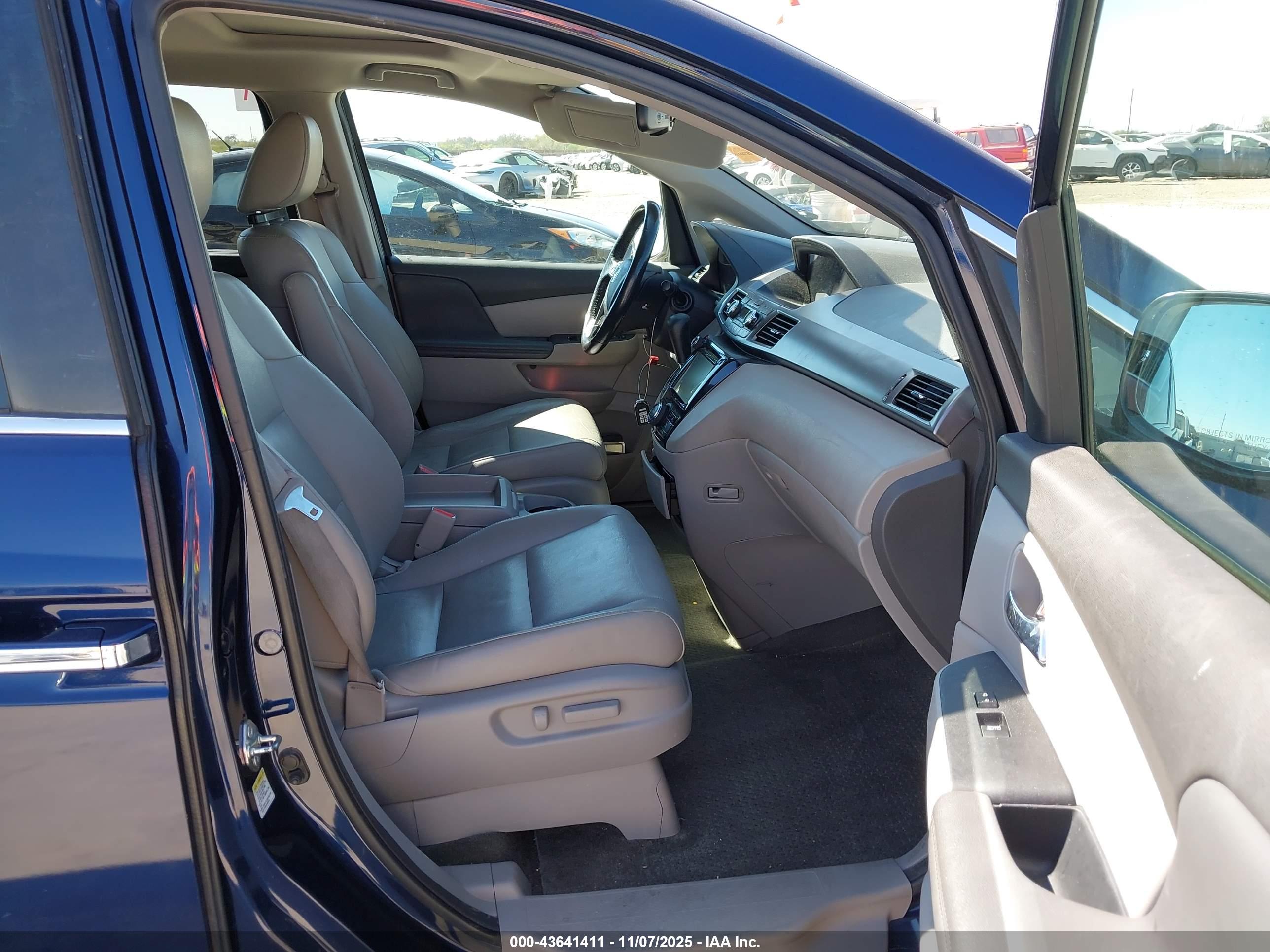 HONDA ODYSSEY image 5