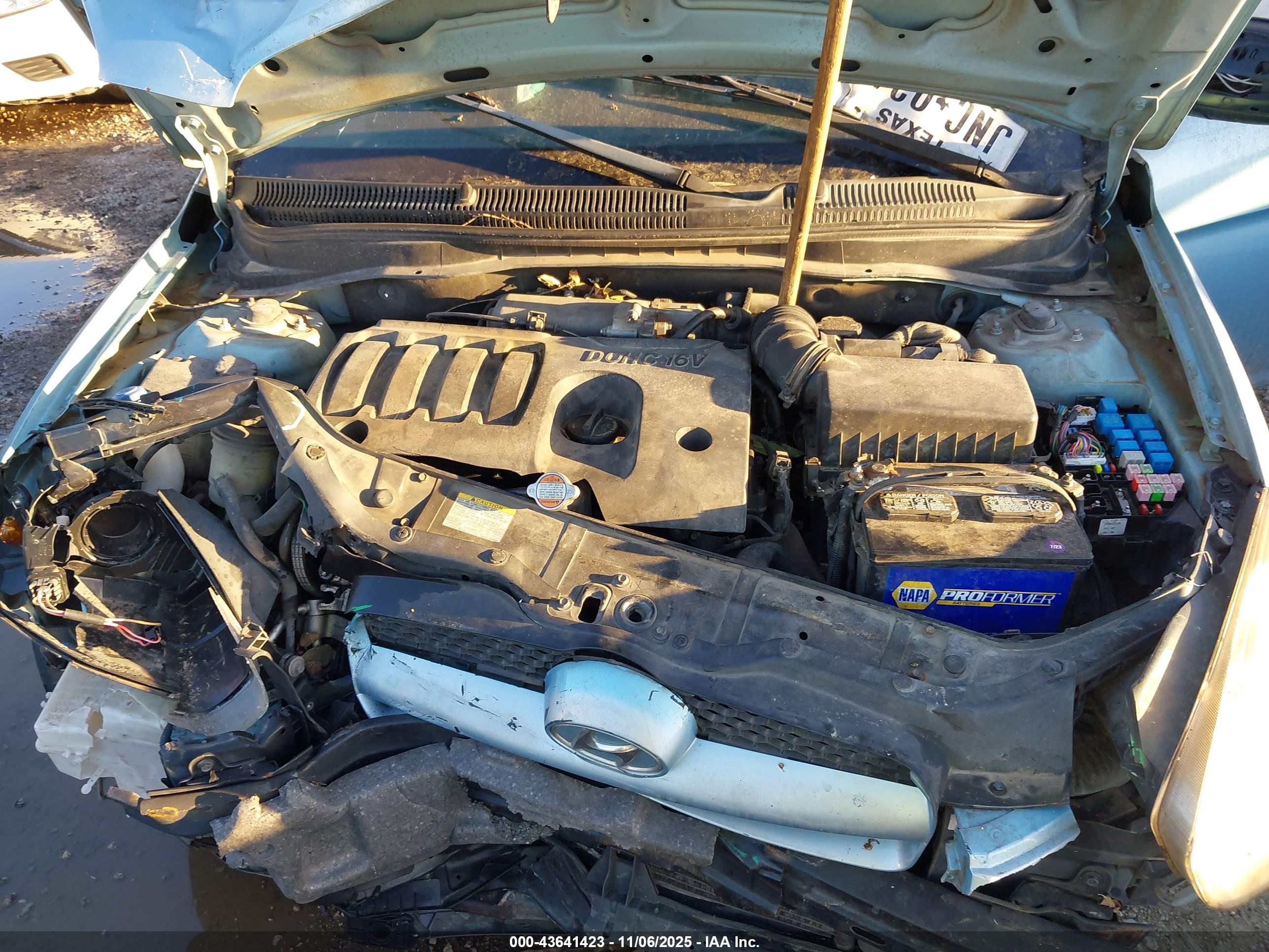HYUNDAI ACCENT image 10