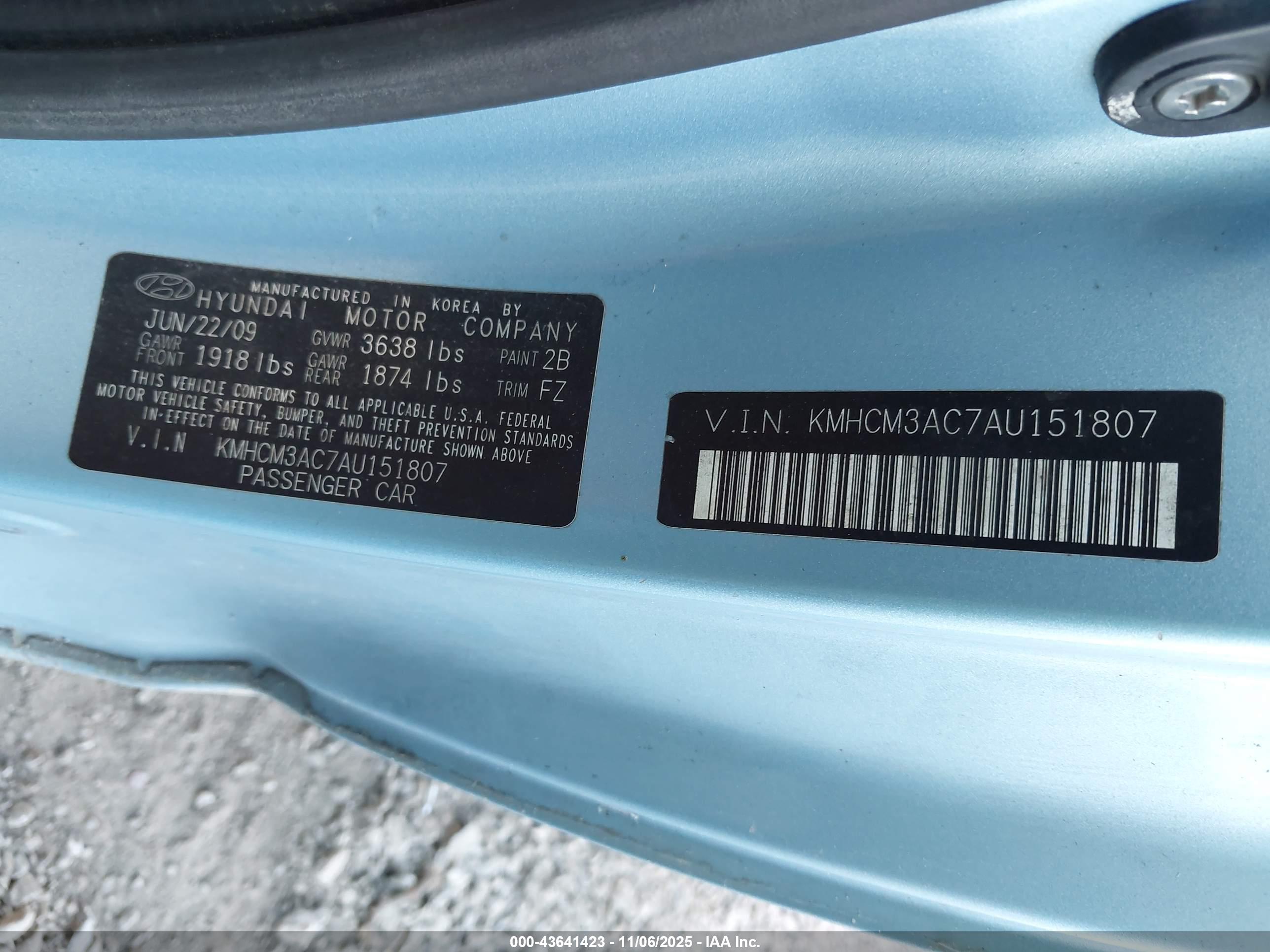 HYUNDAI ACCENT image 9