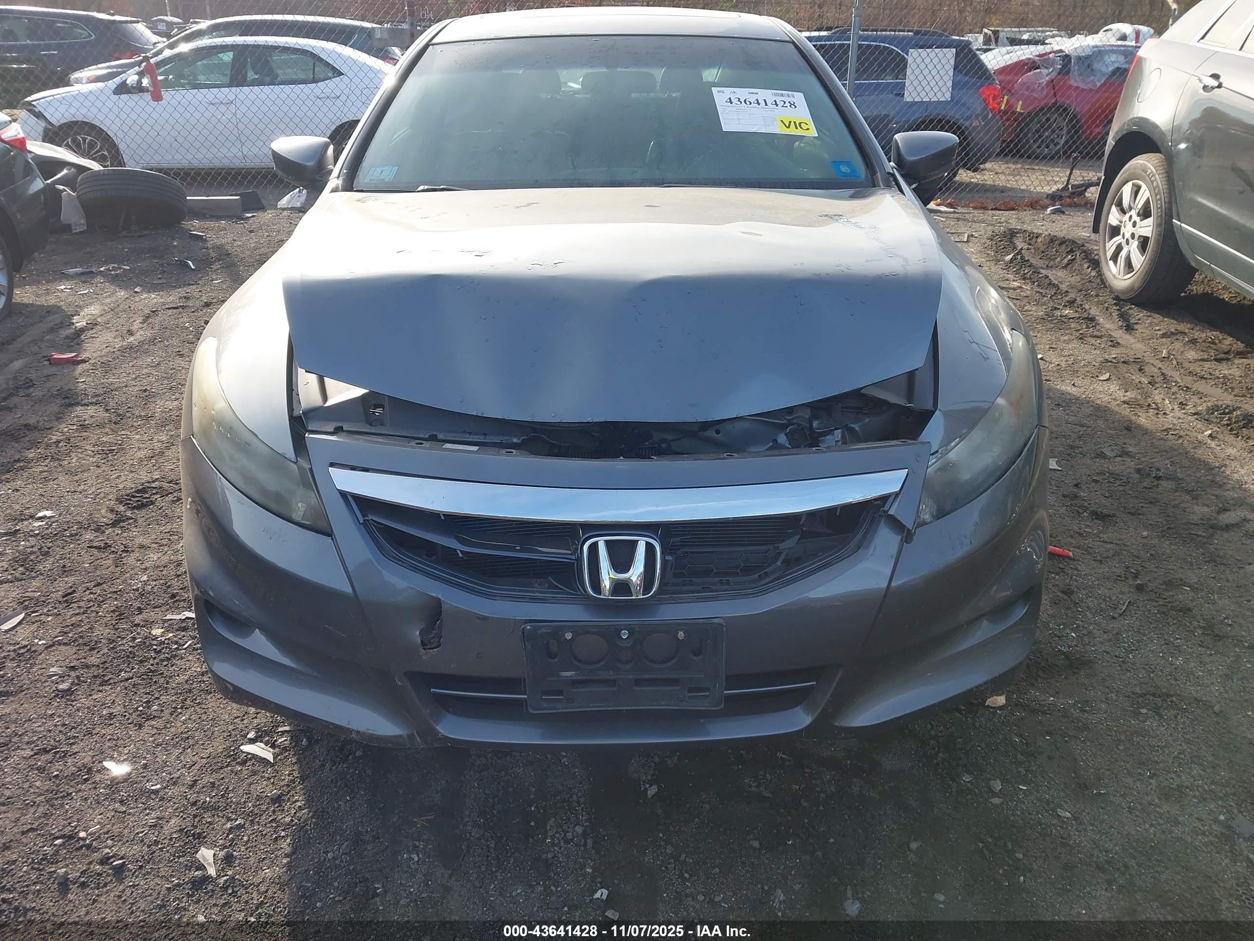 HONDA ACCORD image 6