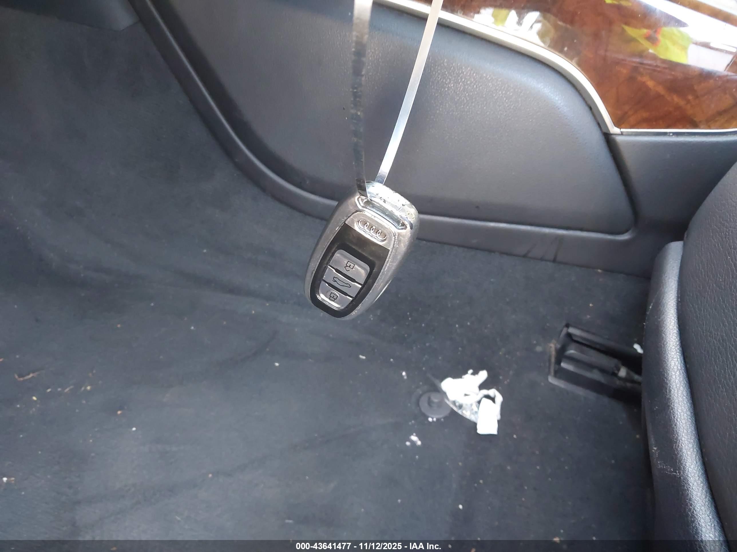 AUDI A6 image 11