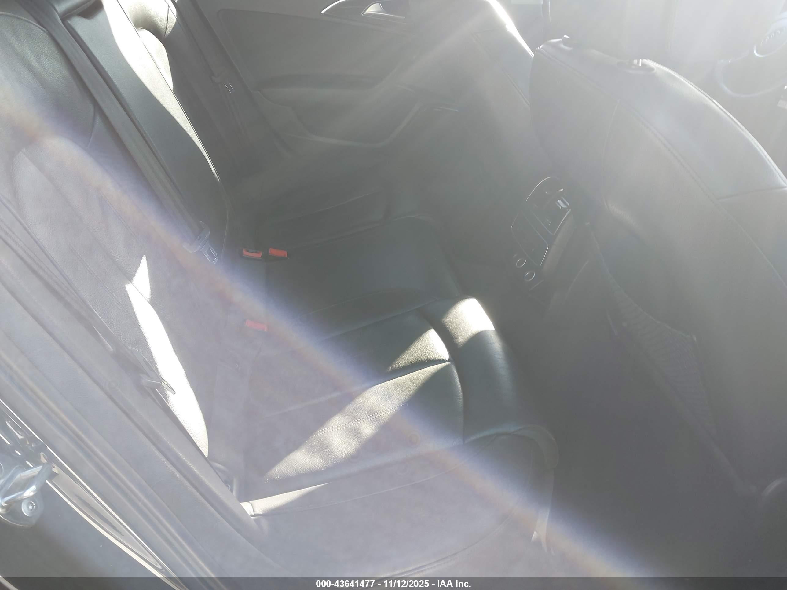 AUDI A6 image 8