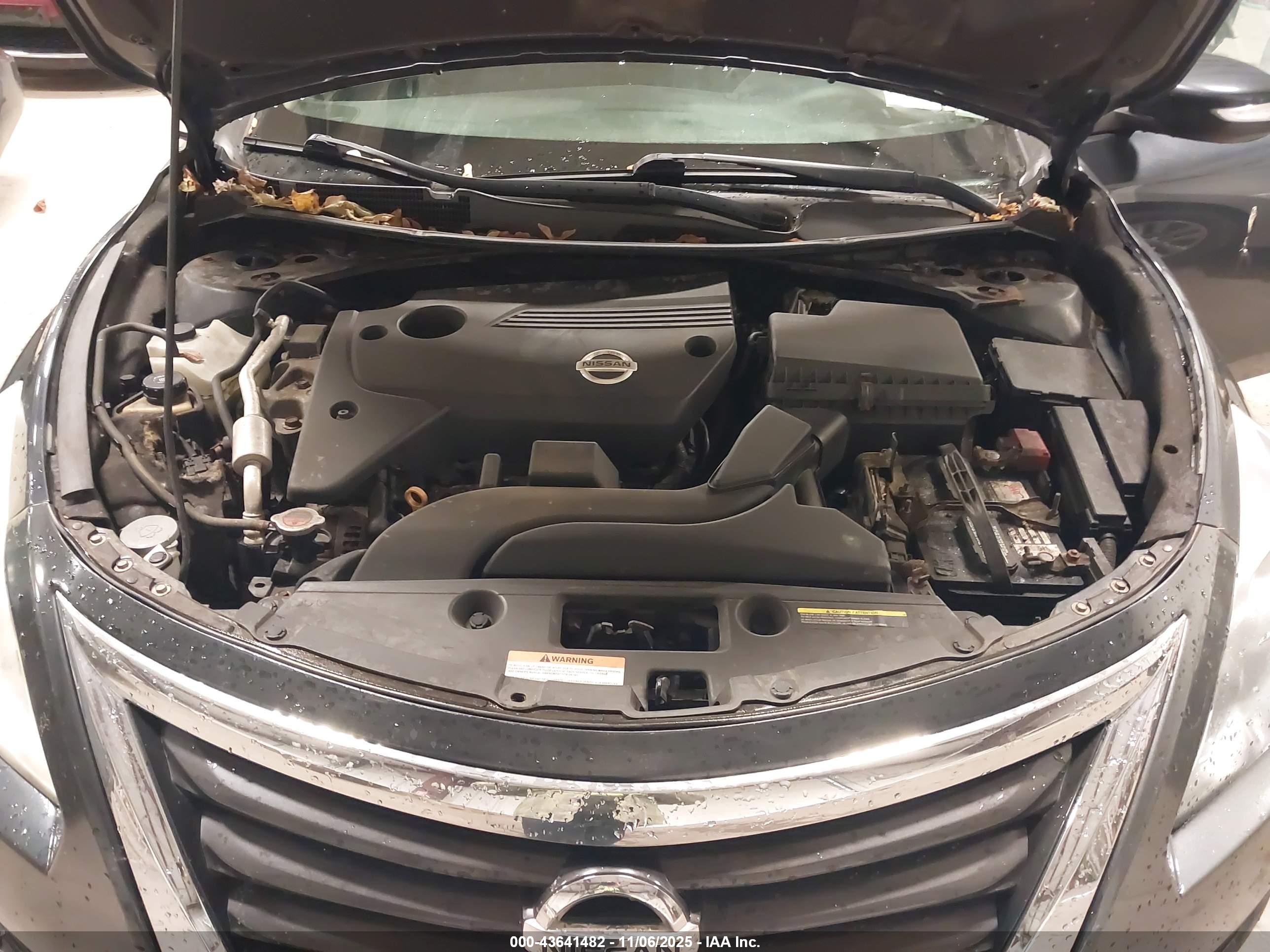 NISSAN ALTIMA image 10