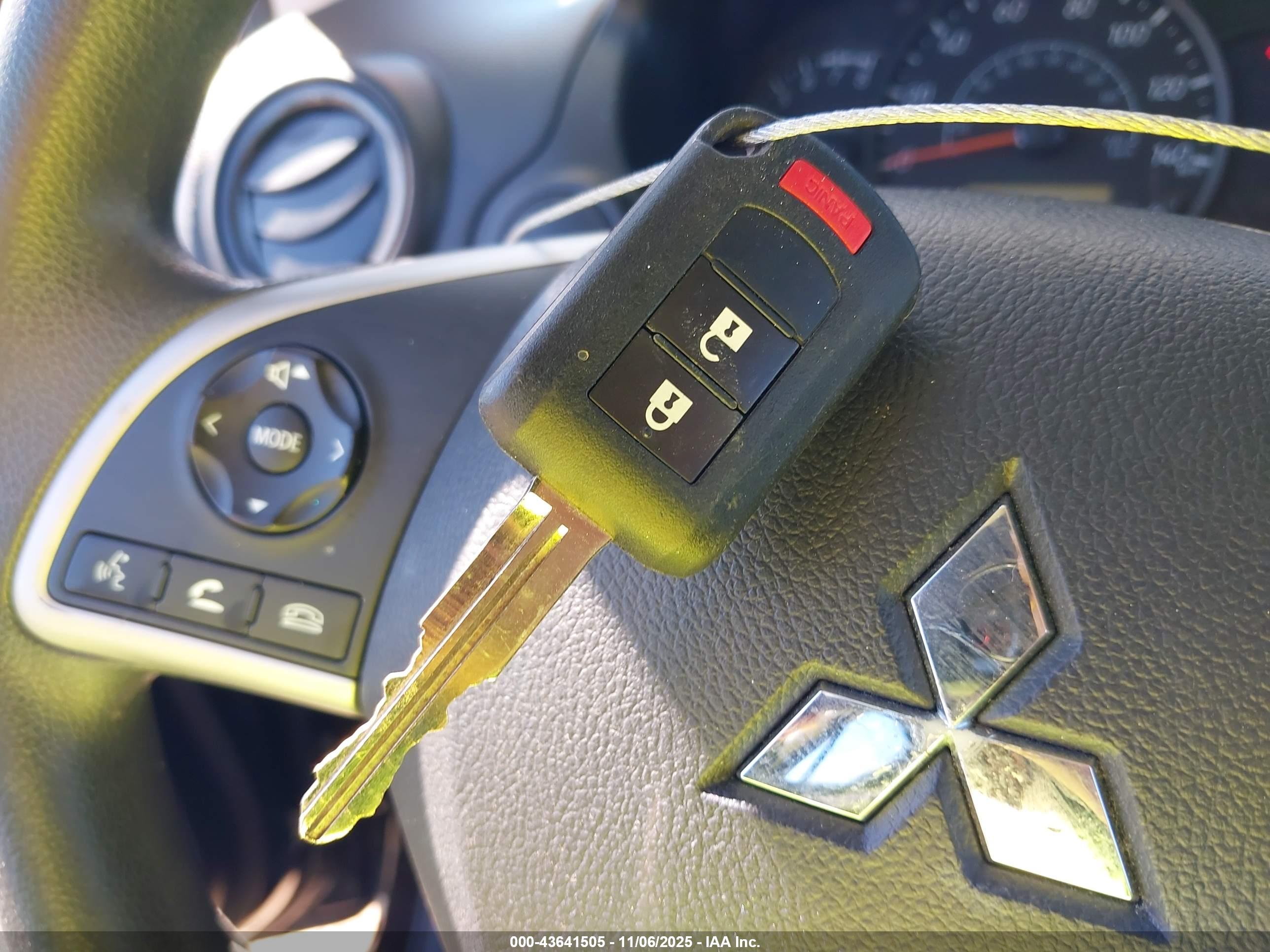 MITSUBISHI MIRAGE image 11