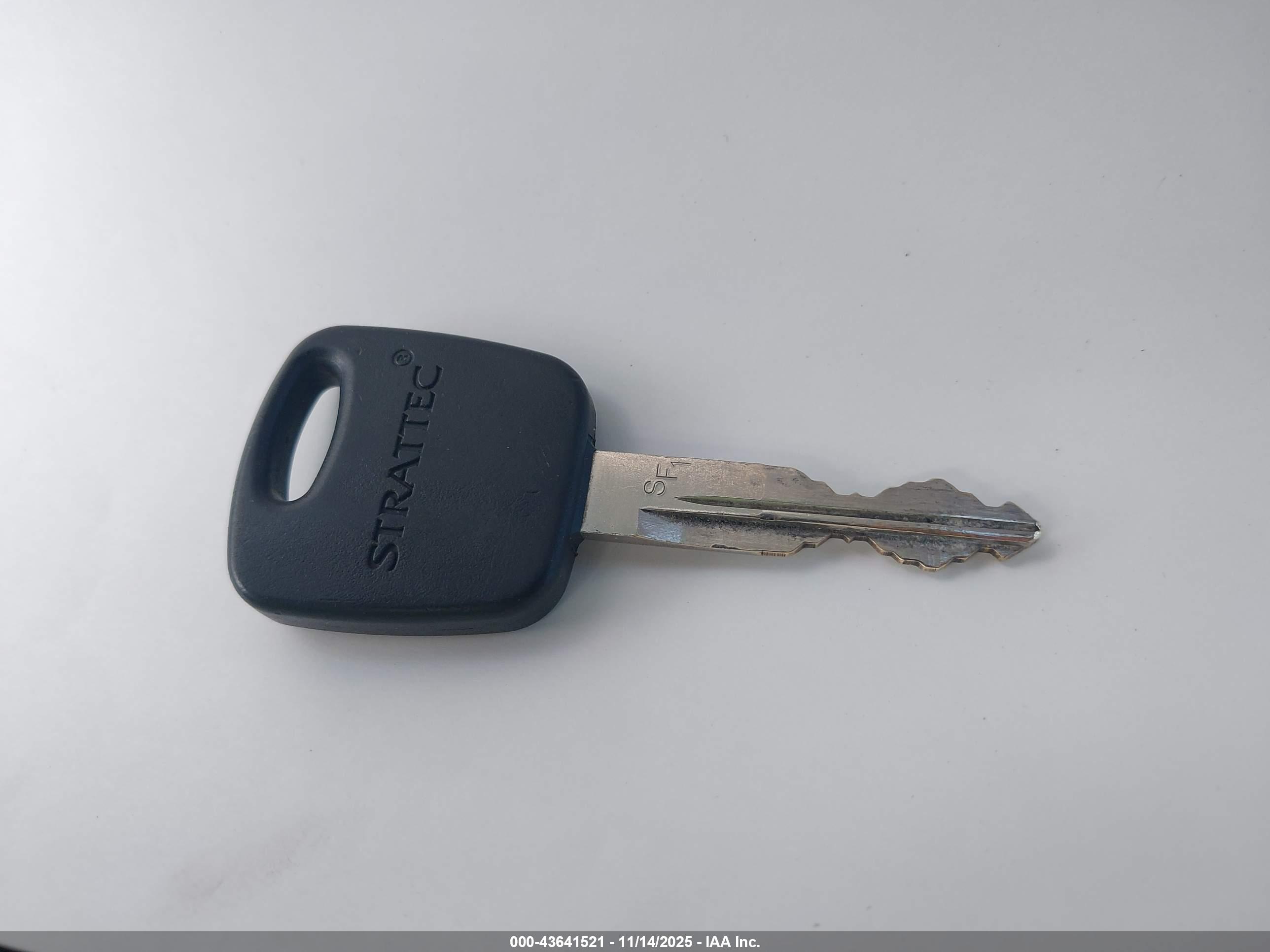 FORD FOCUS image 11