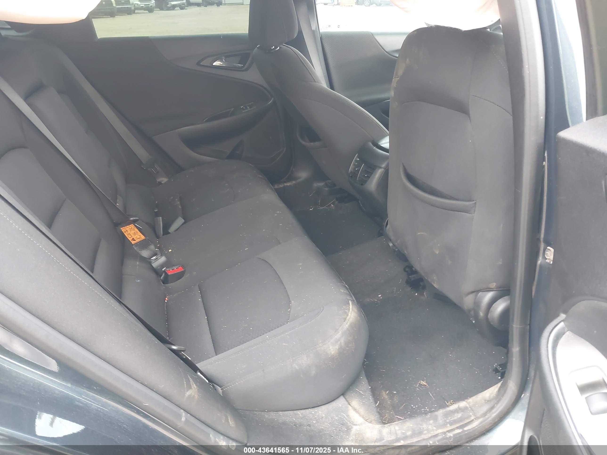 CHEVROLET MALIBU image 8