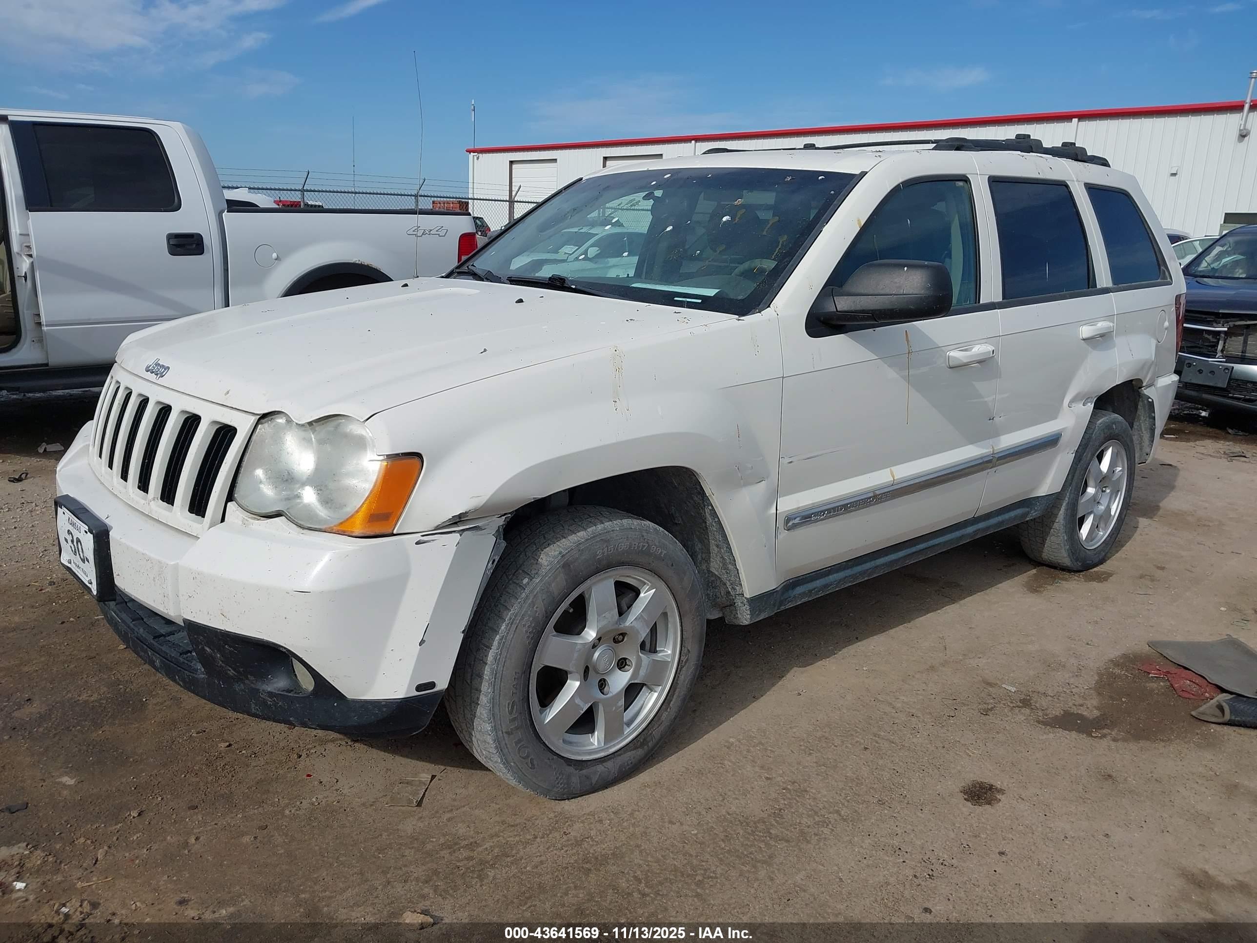 JEEP GRAND image 2