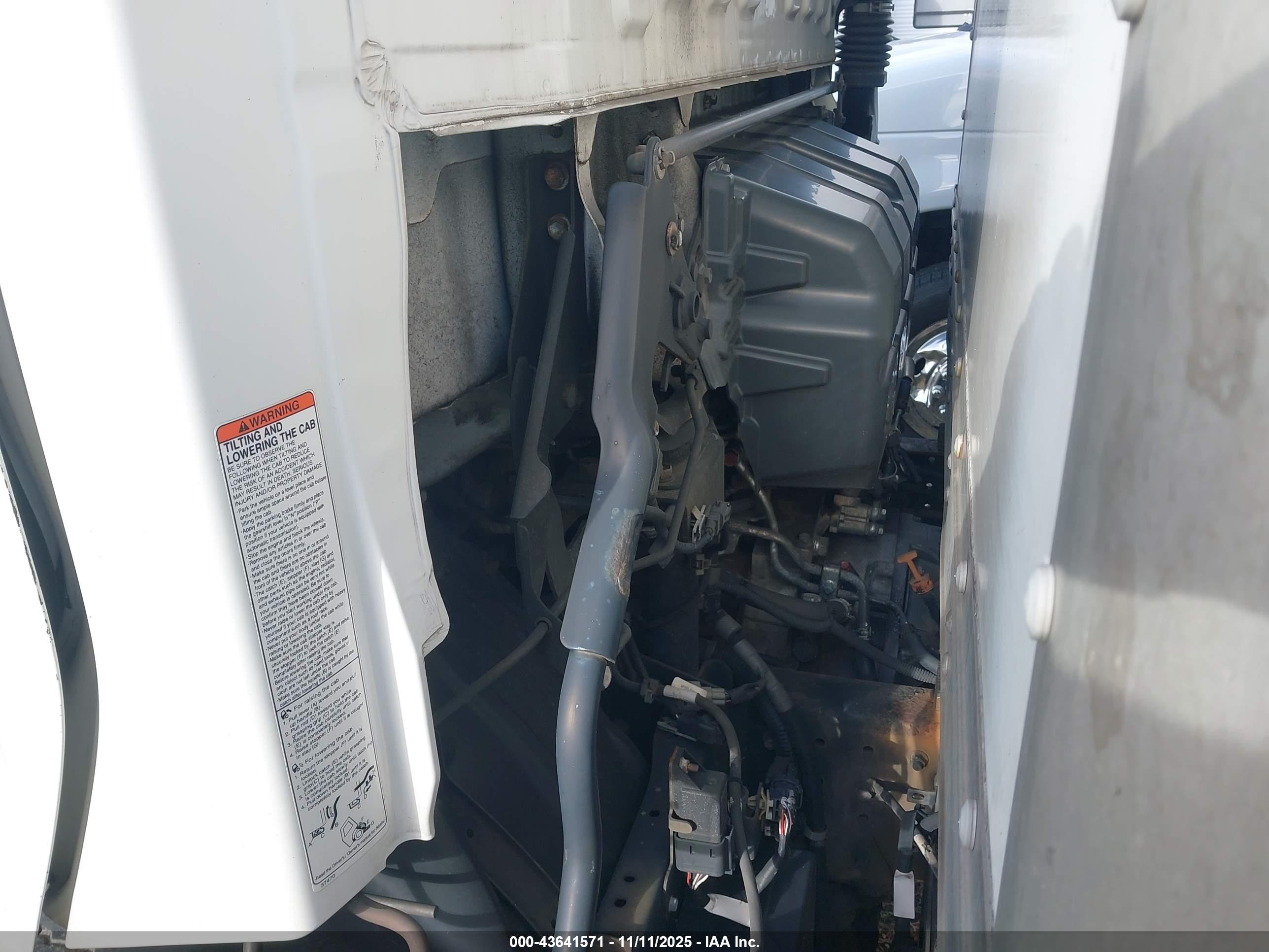 HINO XJC720/XFC720 image 10
