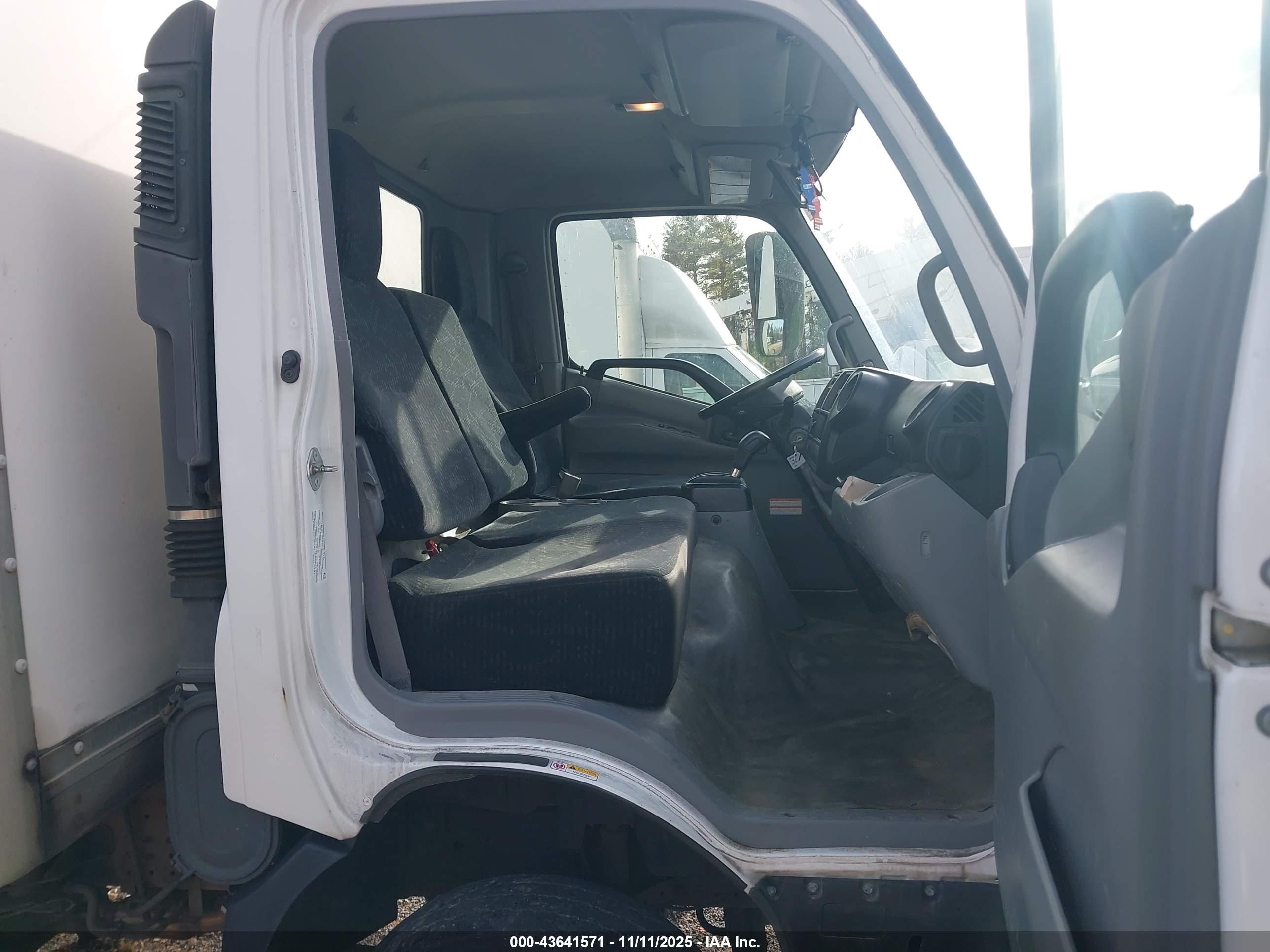 HINO XJC720/XFC720 image 8