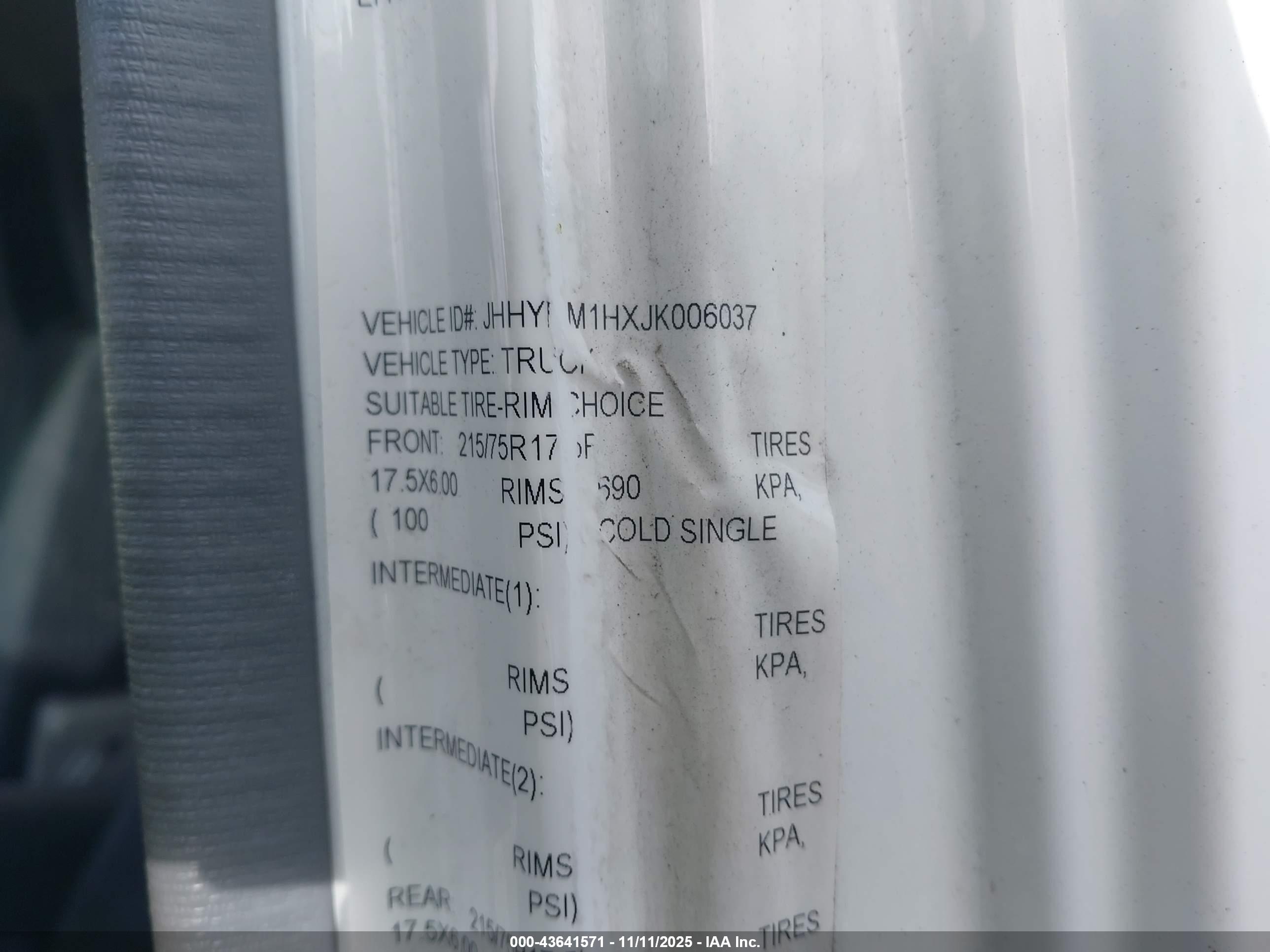 HINO XJC720/XFC720 image 9